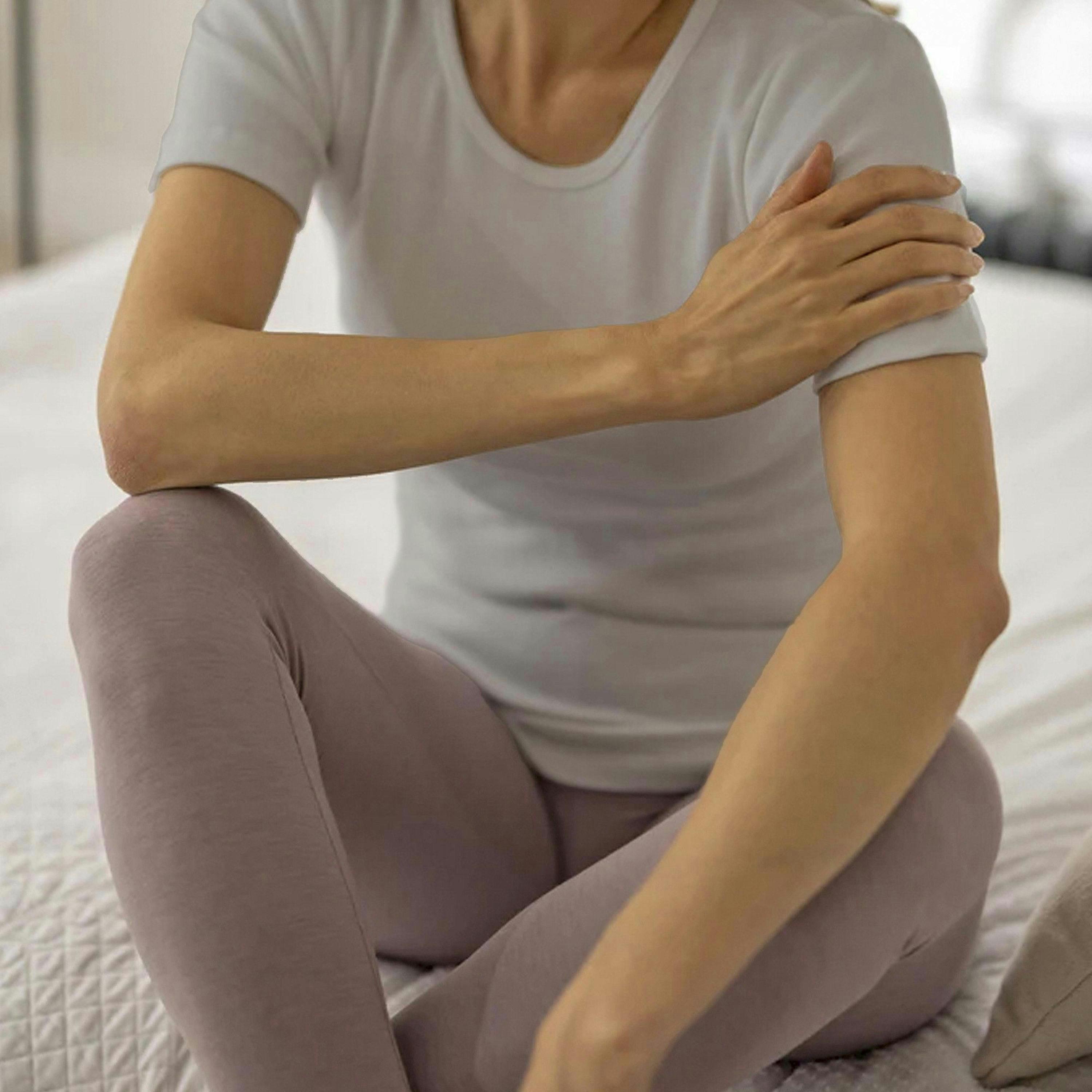 Warm Fleece-Lined Short Sleeve Thermal T-Shirt for Women - Winter Baselayer , view 3 of 5