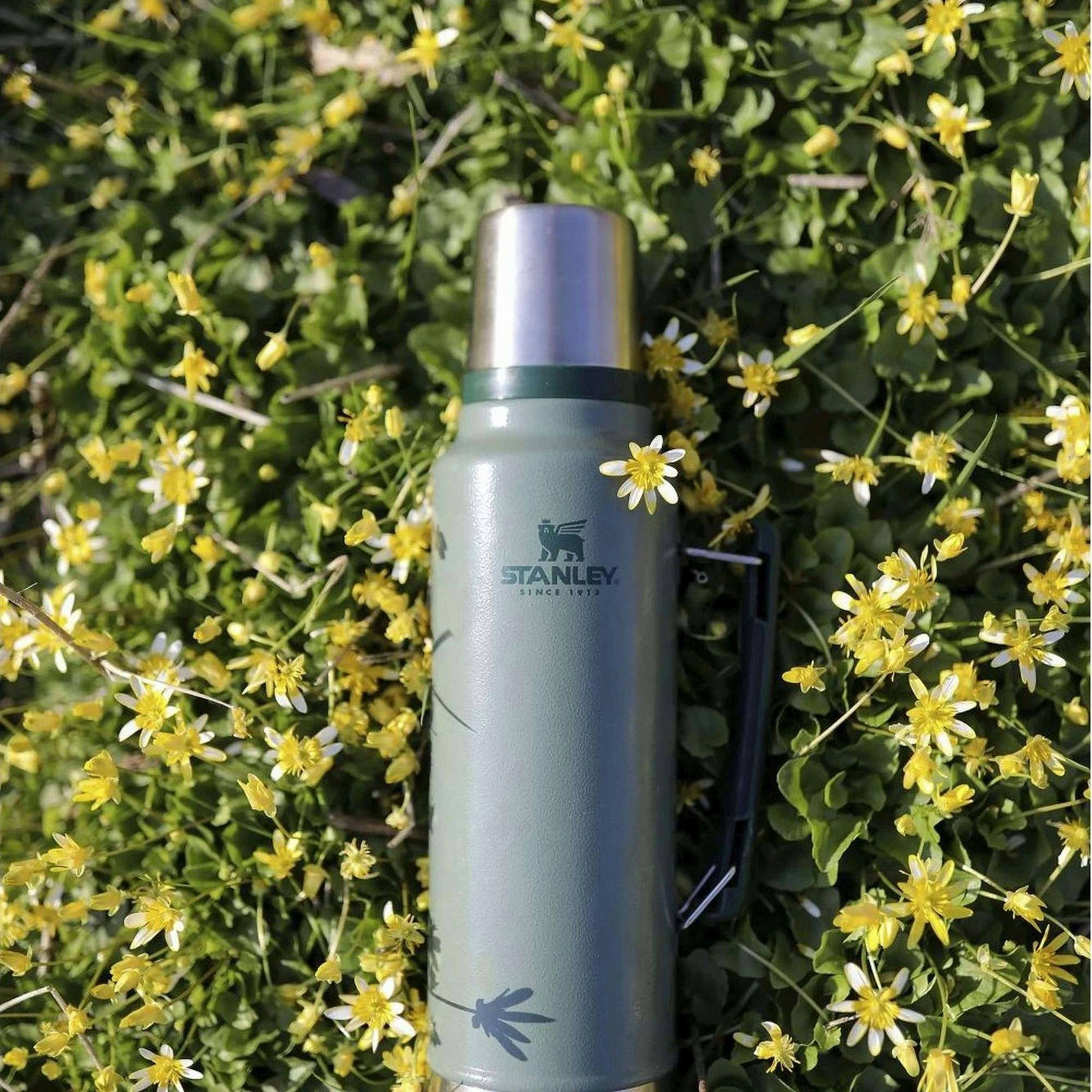 Legendary Classic Insulated Thermal Bottle 1.0L , view 5 of 5