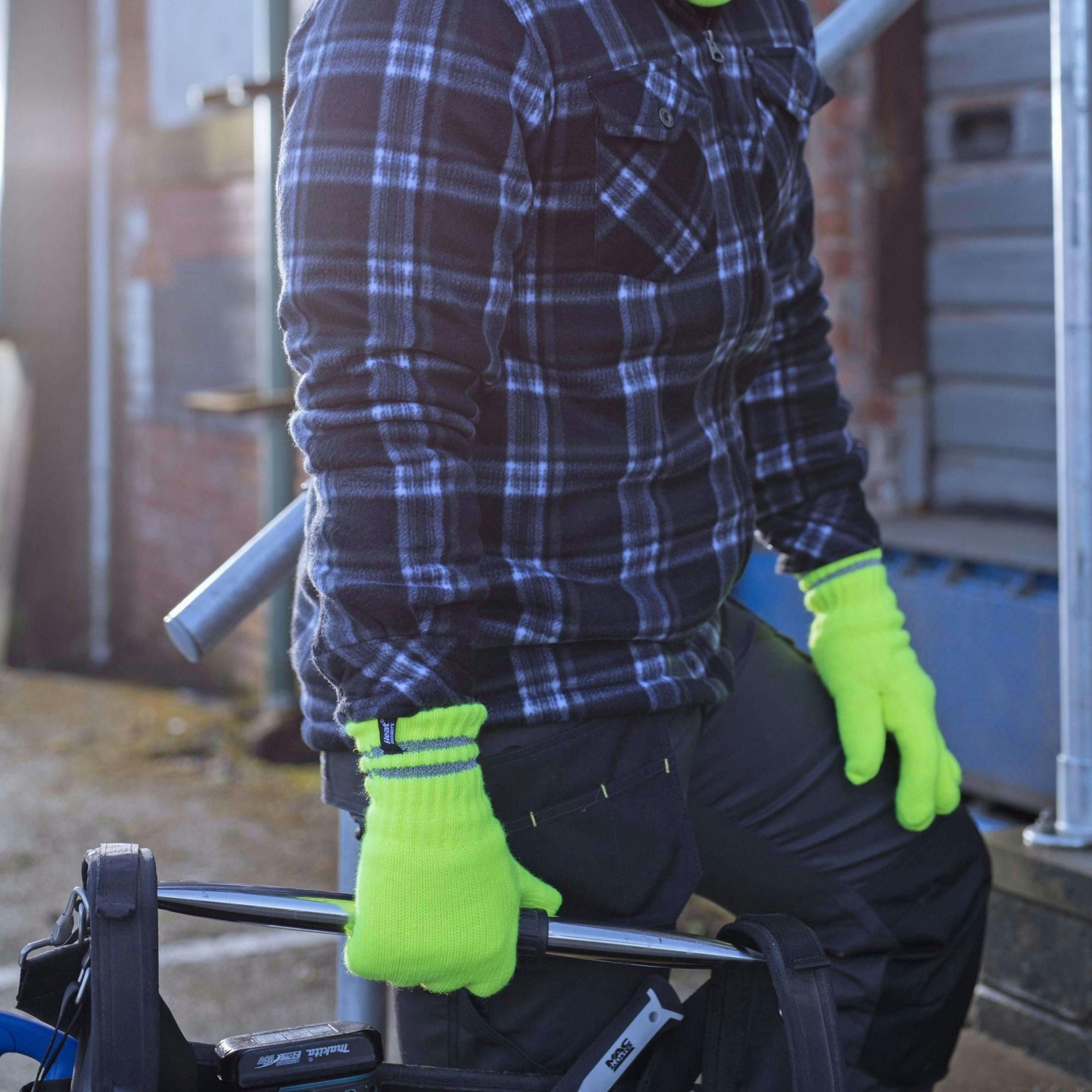 Mens Hi Vis Reflective Soft Fleece Lined Thermal Winter Gloves , view 4 of 5
