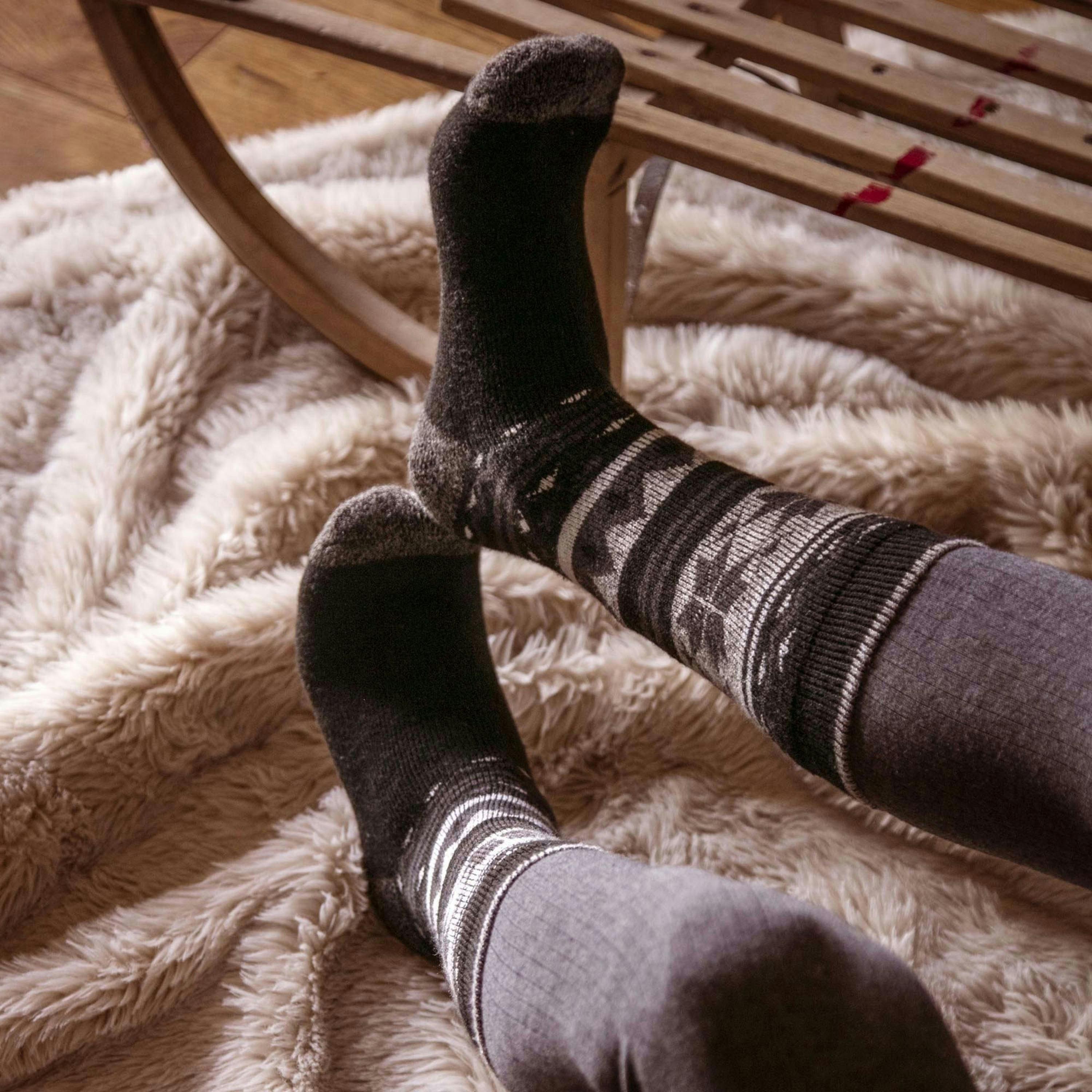 Mens Warm Thin 1.6 Tog Thermal Lite Dress Socks , view 4 of 5