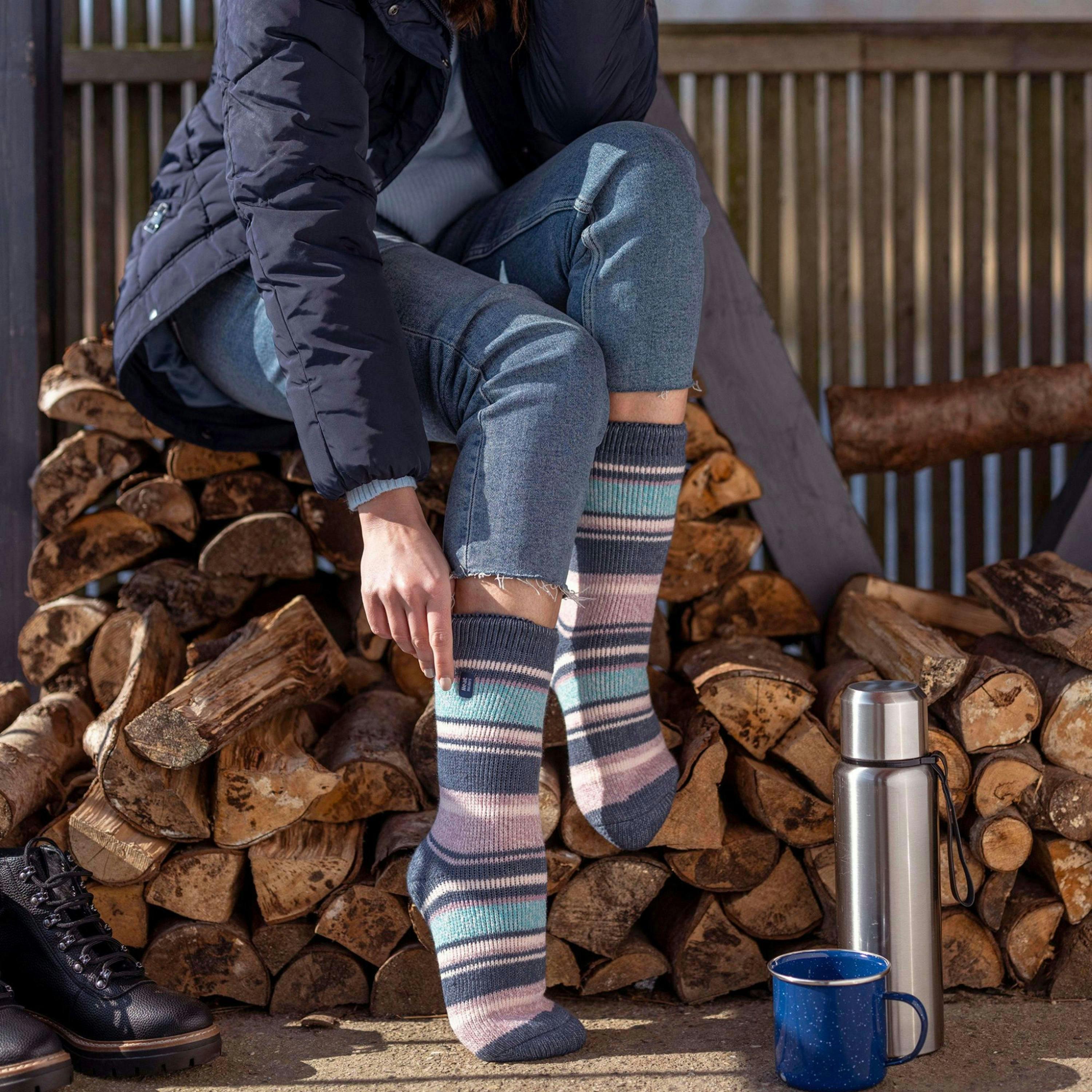 Ladies Twist Patterned Thick Winter Warm Thermal Socks , view 3 of 5