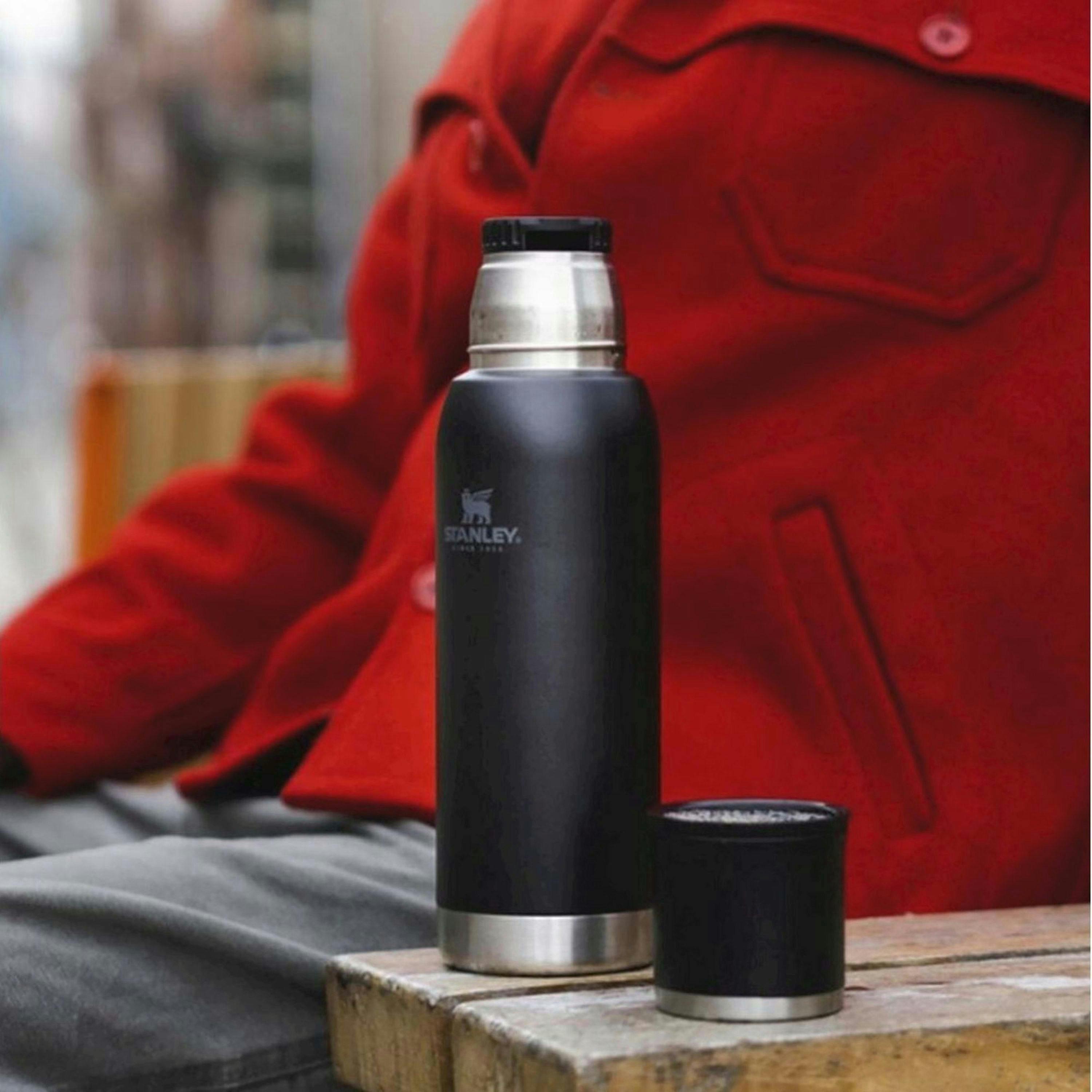 Adventure To-Go Insulated Thermal Bottle 1.0L , view 4 of 5