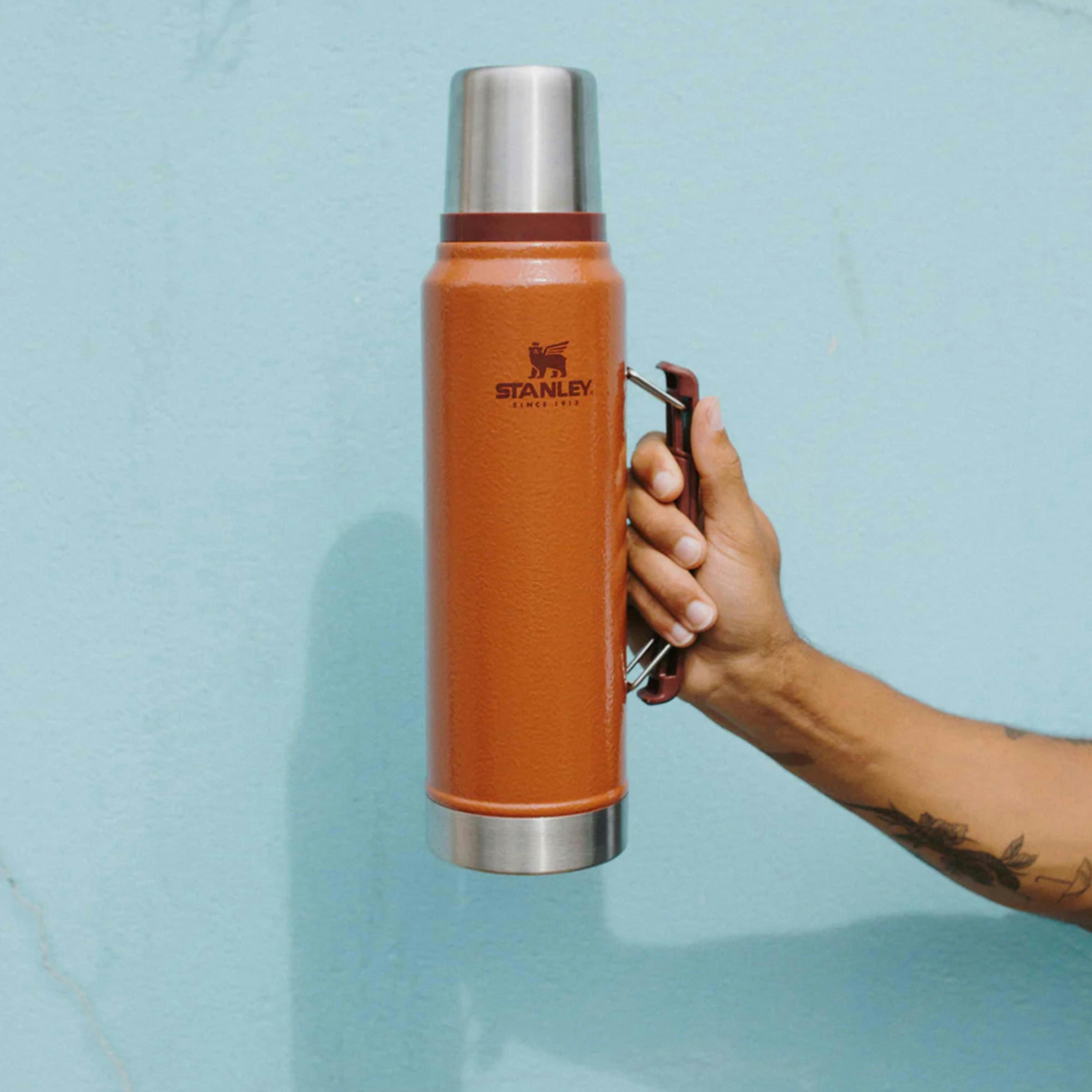 Legendary Classic Insulated Thermal Bottle 1.0L , view 4 of 5