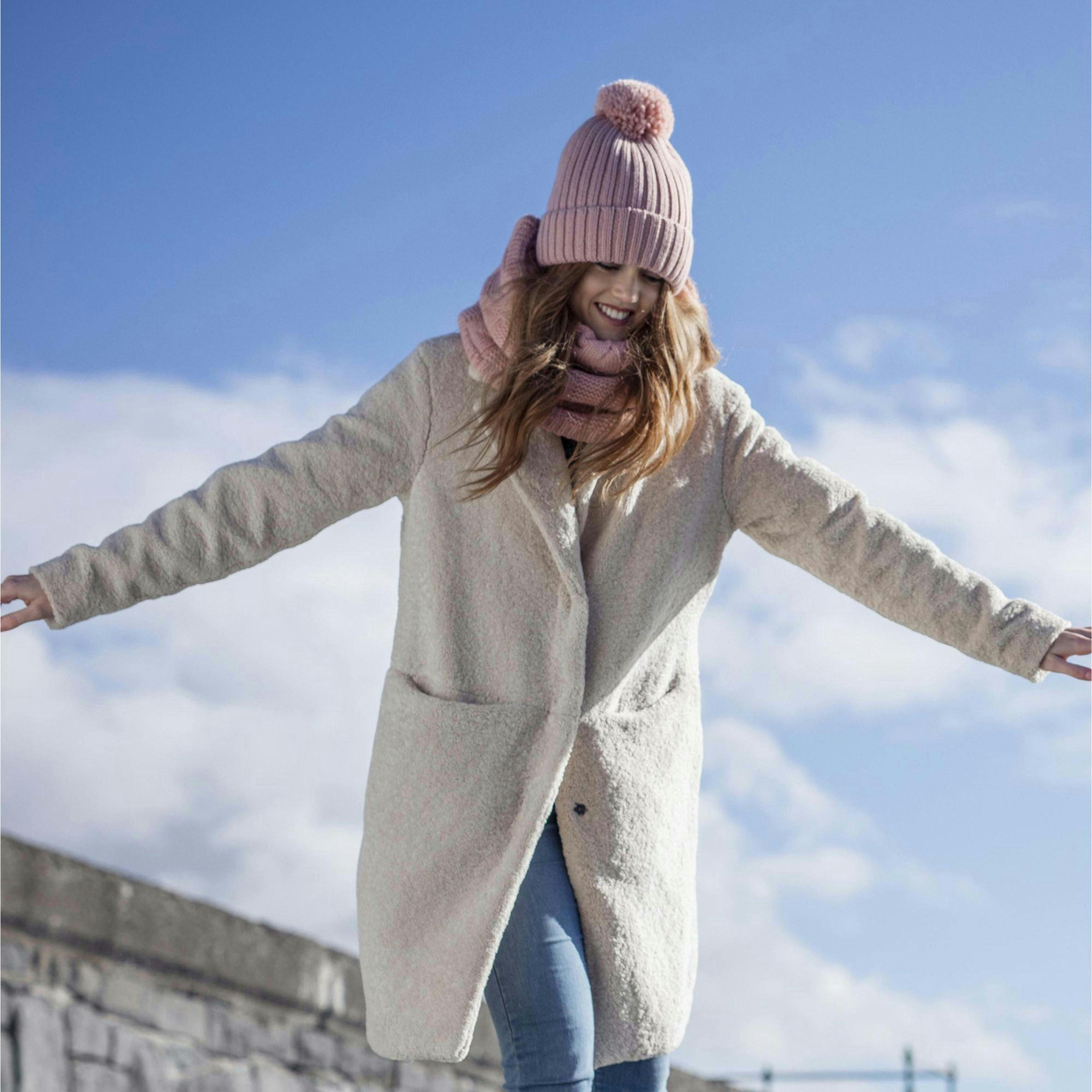 Ladies Ribbed Cuffed Thermal Insulated Winter Pom Pom Bobble Hat , view 5 of 5