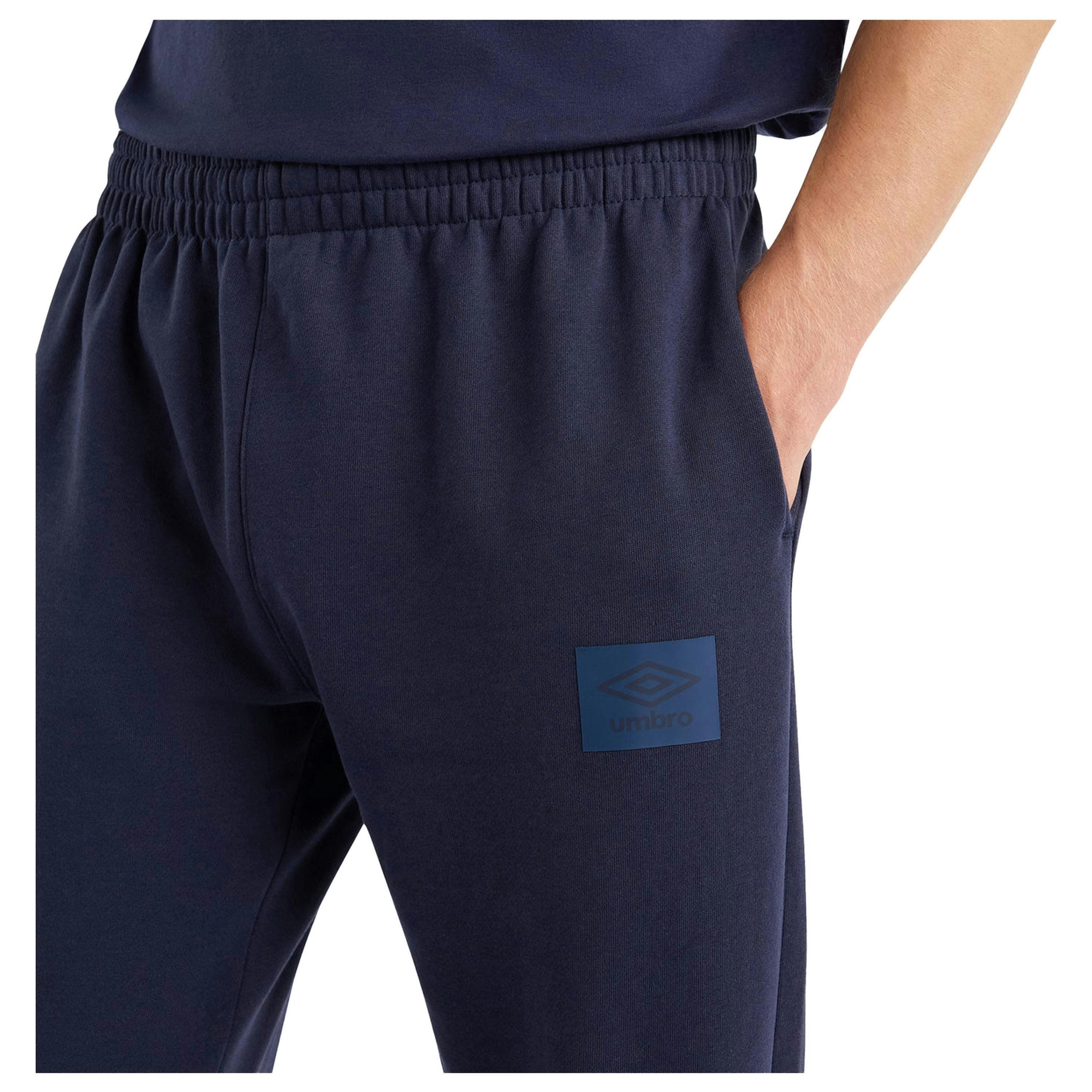 Umbro Mens Tapered Jogging Bottoms , view 3 of 3