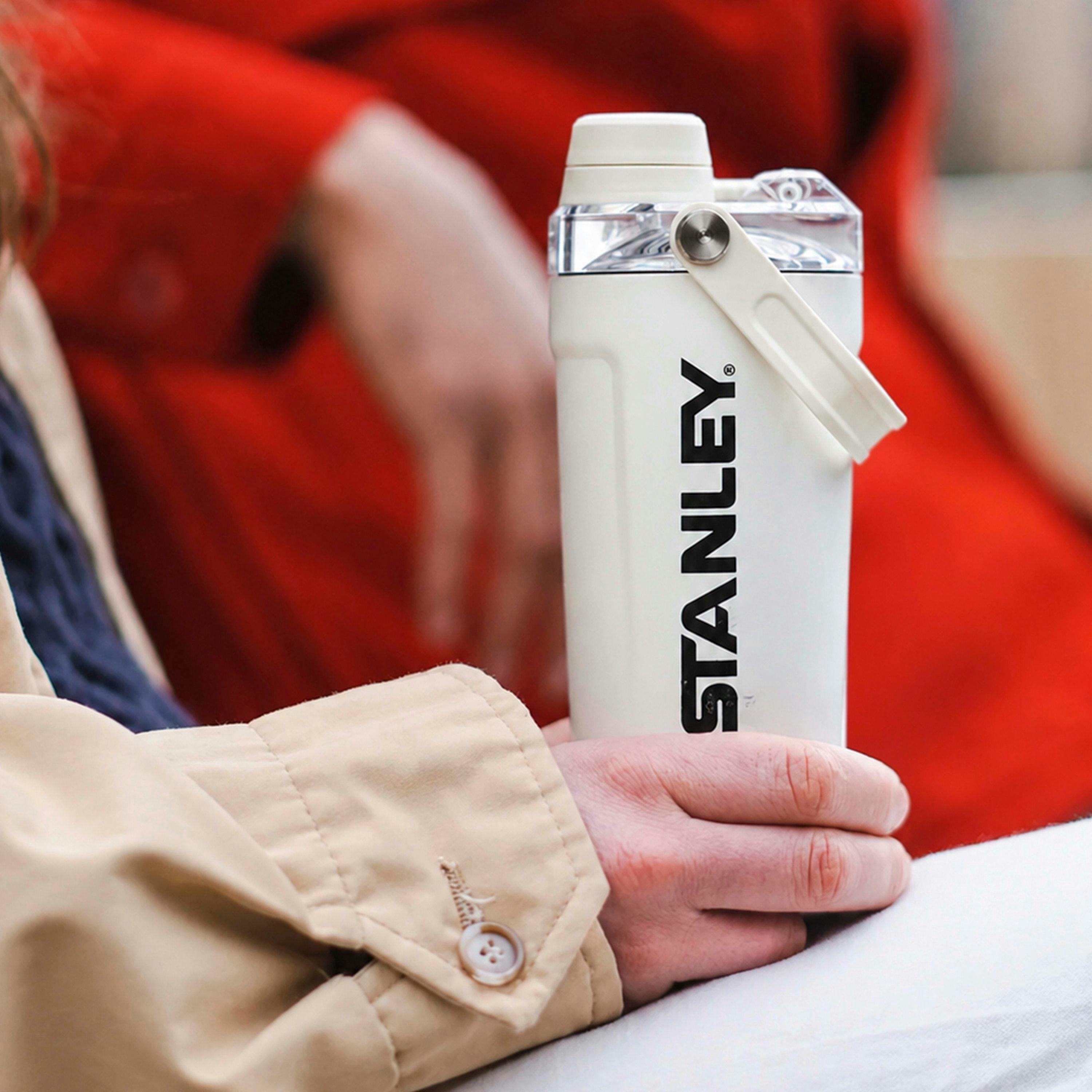 0.59L Leakproof Insulated Stainless Steel The Vitalize Shaker Bottle , view 5 of 5