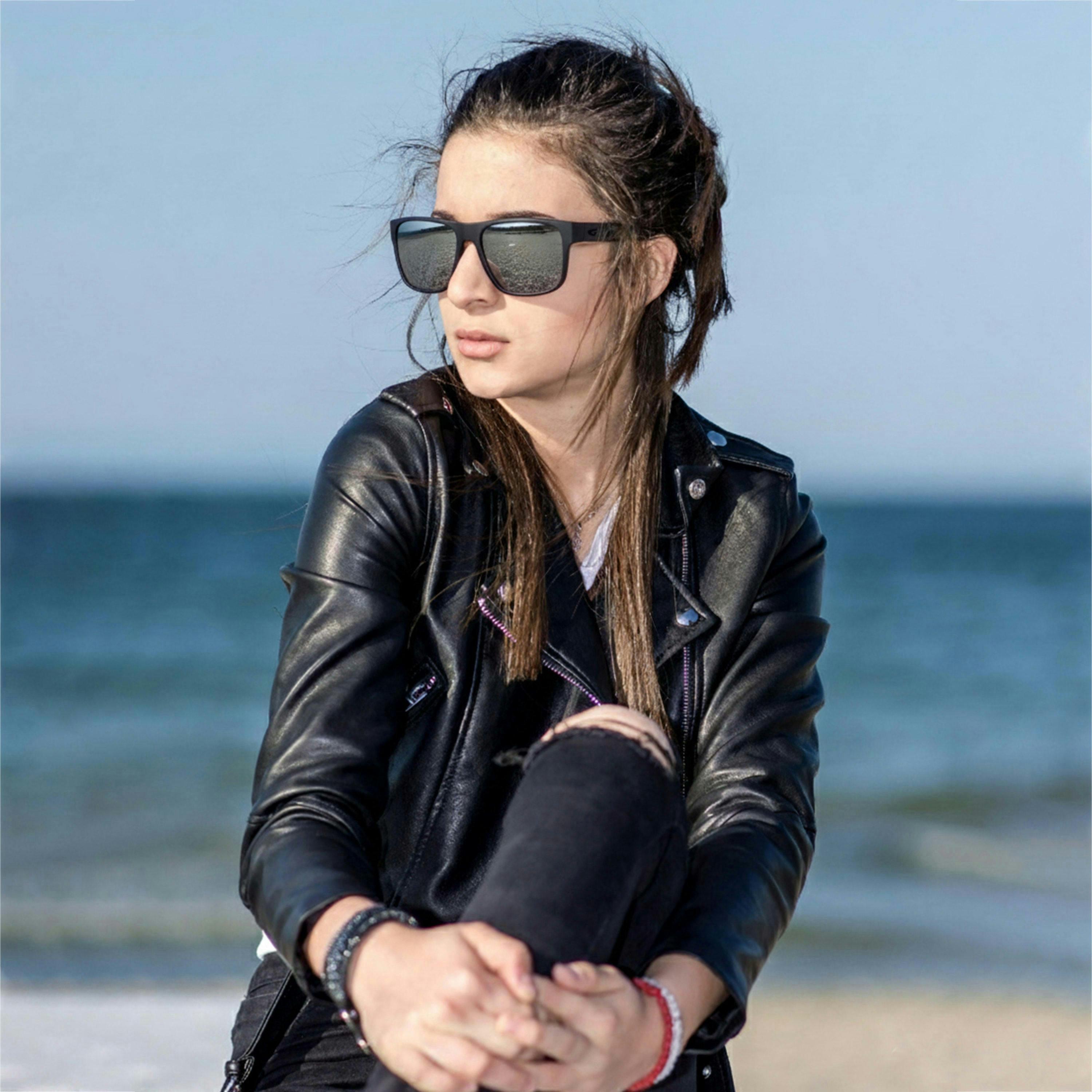 Unisex Sahil Polarised UV400 Sport Sunglasses with Mirror Scratch-Resistant Lens , view 5 of 5