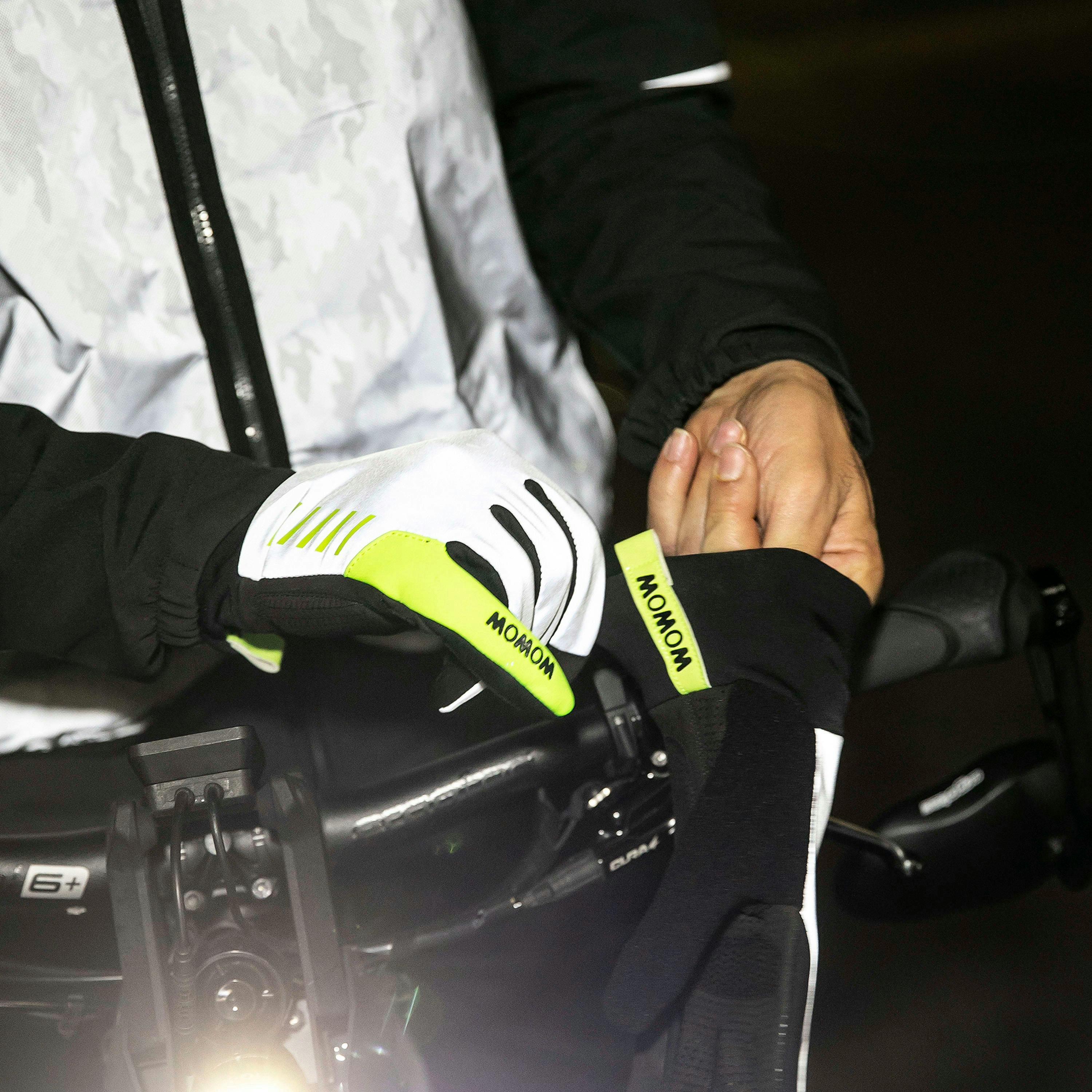 Mens Ladies Night Stroke Full Reflective Windproof Winter Touchscreen Gloves , view 3 of 5