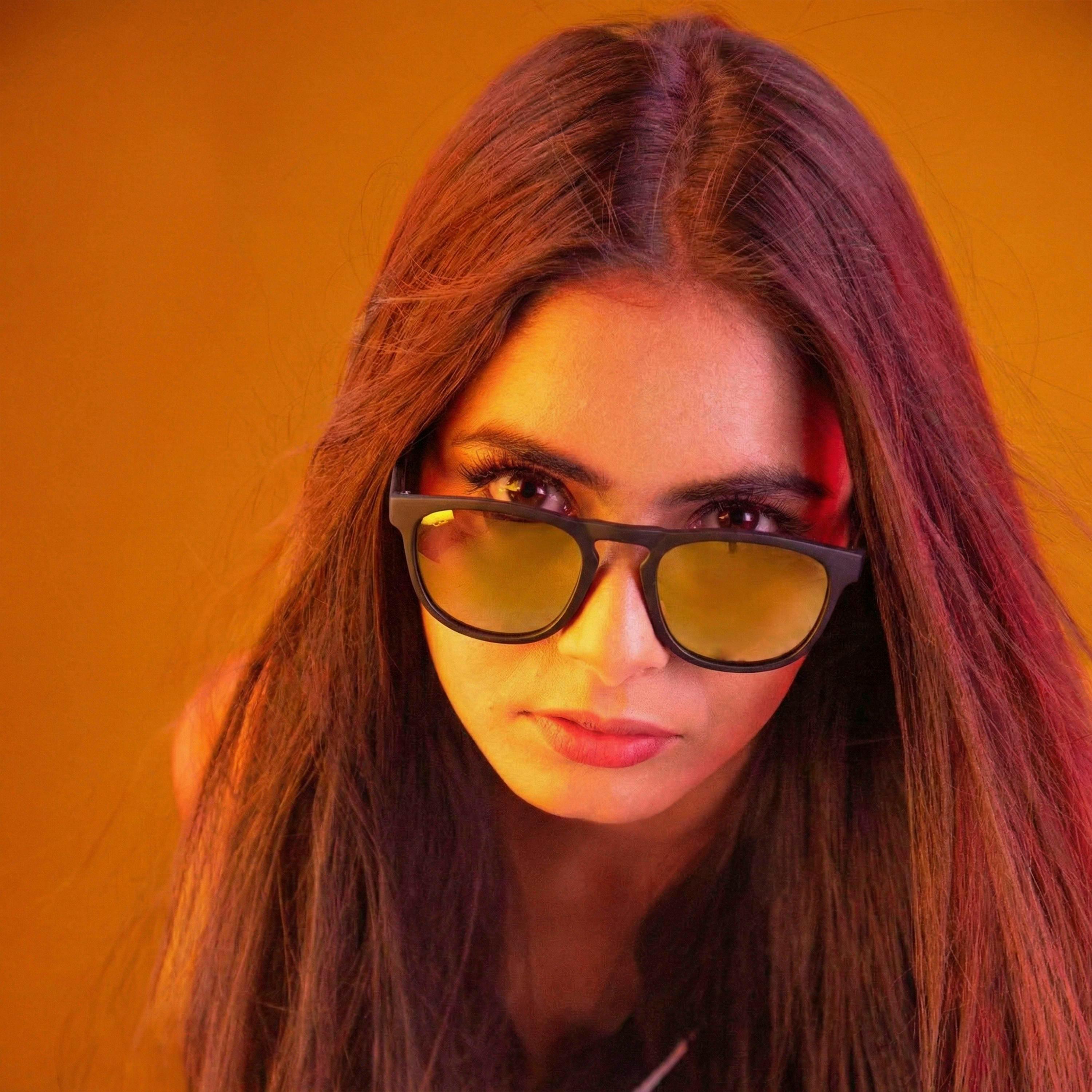 Dex Polarised UV400 Lifestyle Sunglasses with Mirror Hydrophobic TR90 Frame , view 5 of 5