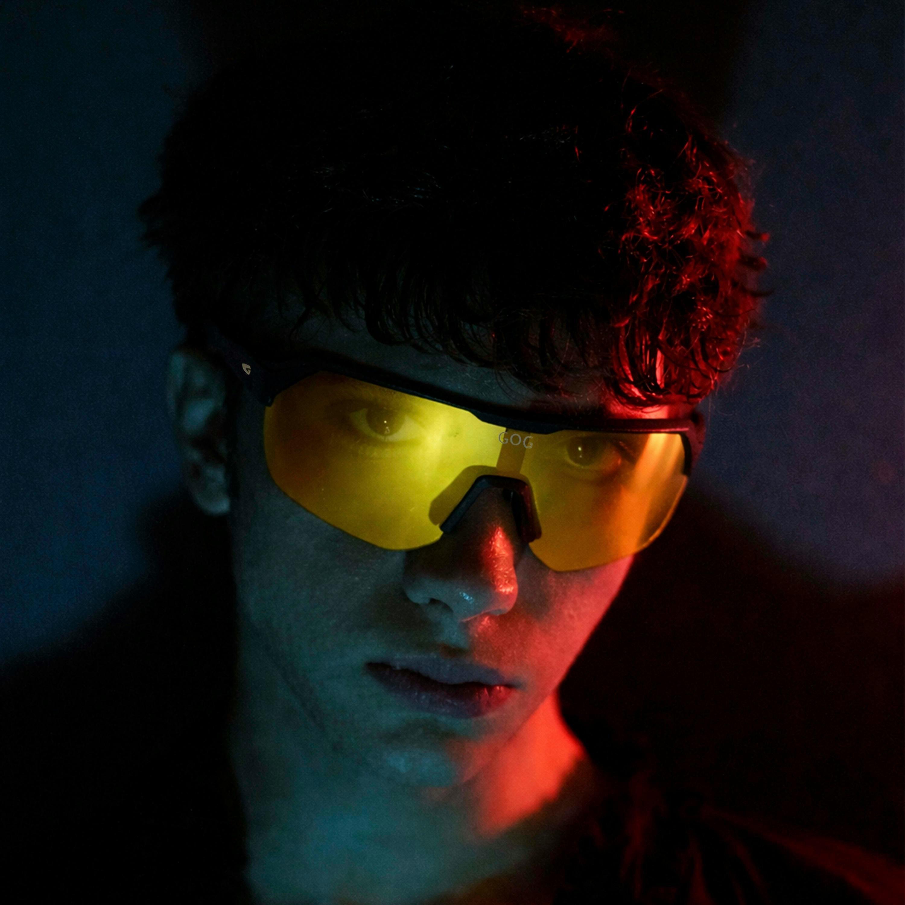 Elektra Polarised UV400 Lifestyle Sunglasses with Mirror Metal-Accent Frame , view 5 of 5