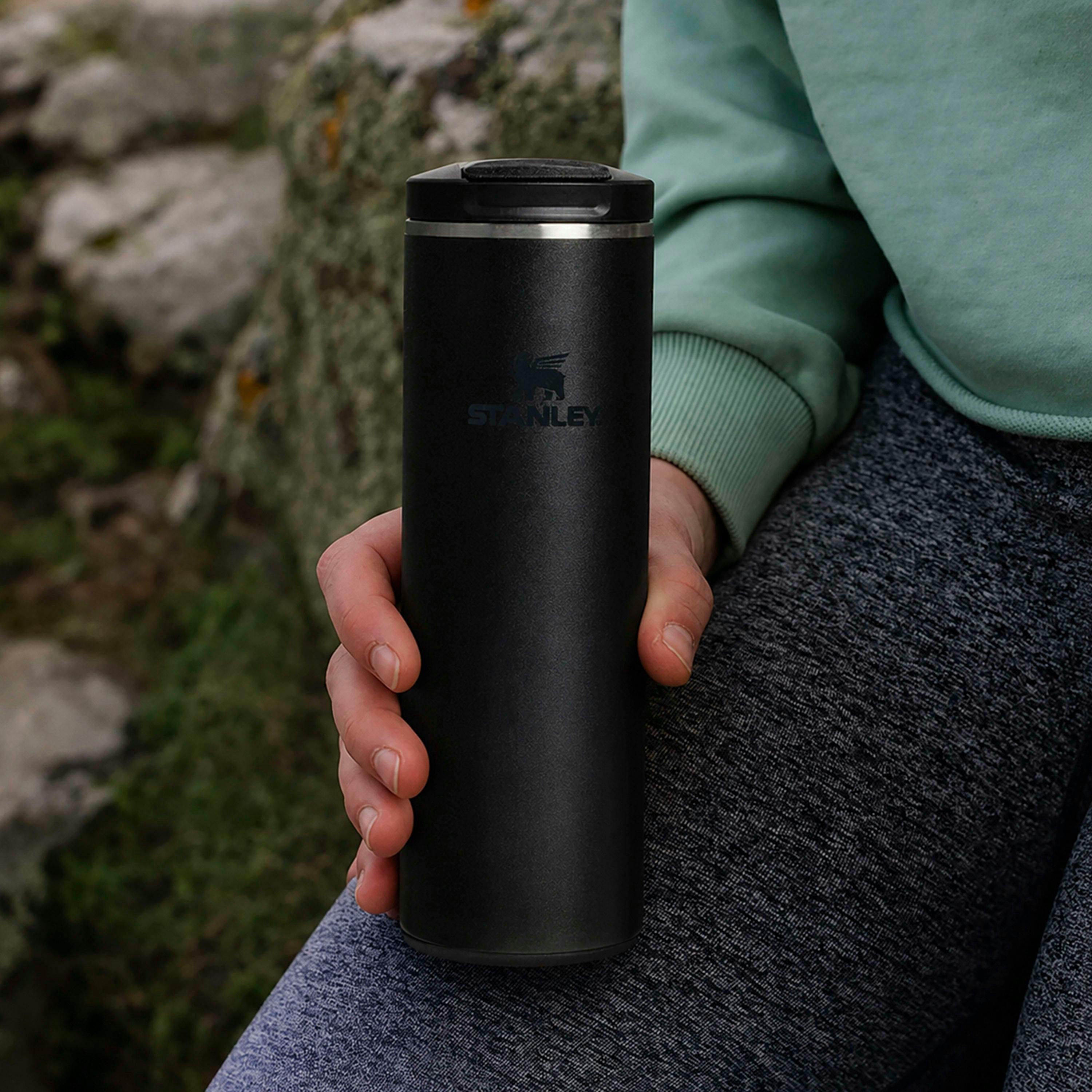 0.47L Insulated Stainless Steel Travel Mug Leakproof Flip Top Lid , view 4 of 5