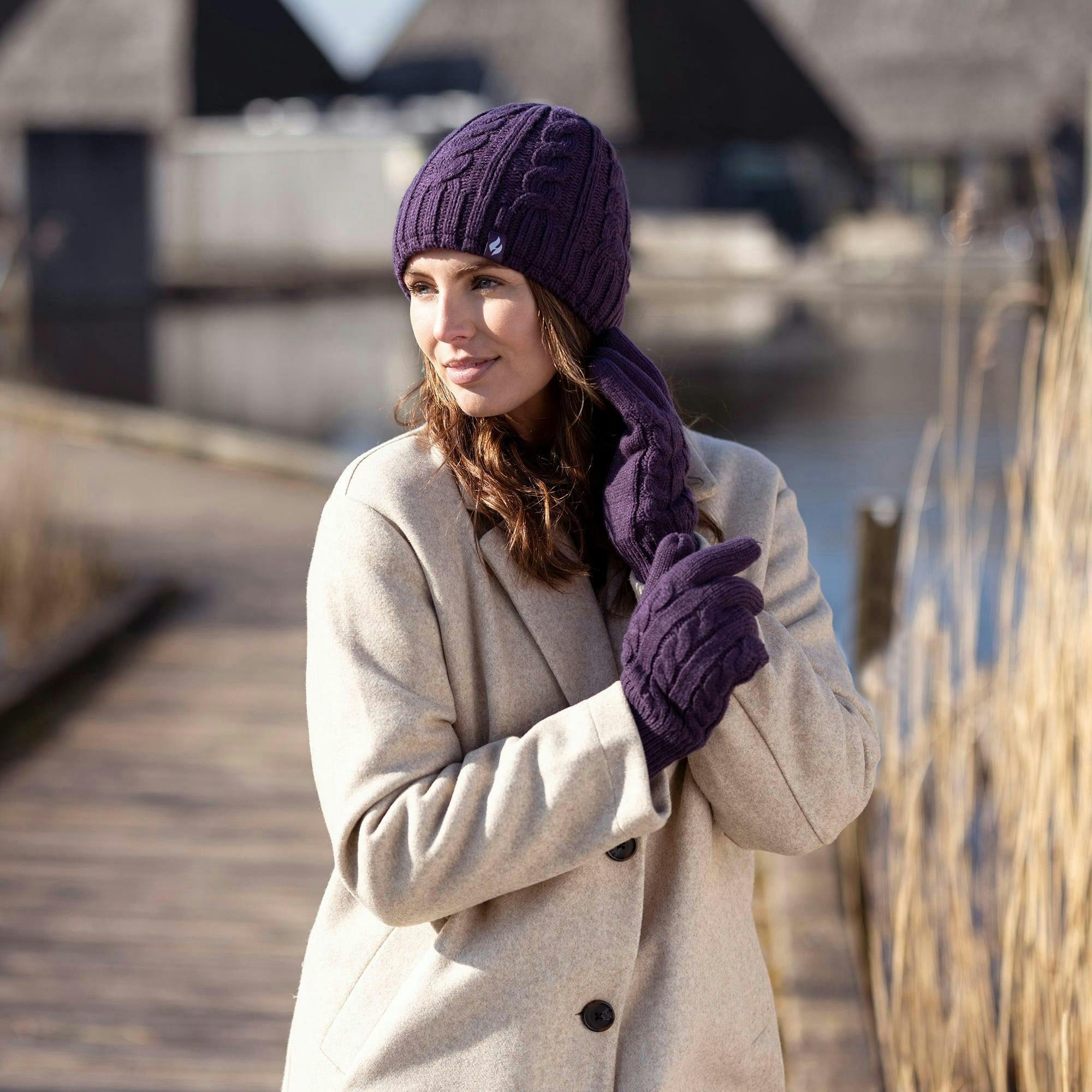 Ladies Cable Knit 2.3 Tog Fleece Lined Thermal Winter Gloves , view 4 of 5