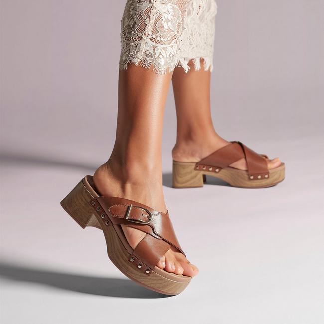 Site officiel de Clarks® Shoes | Achetez des chaussures pour hommes ...