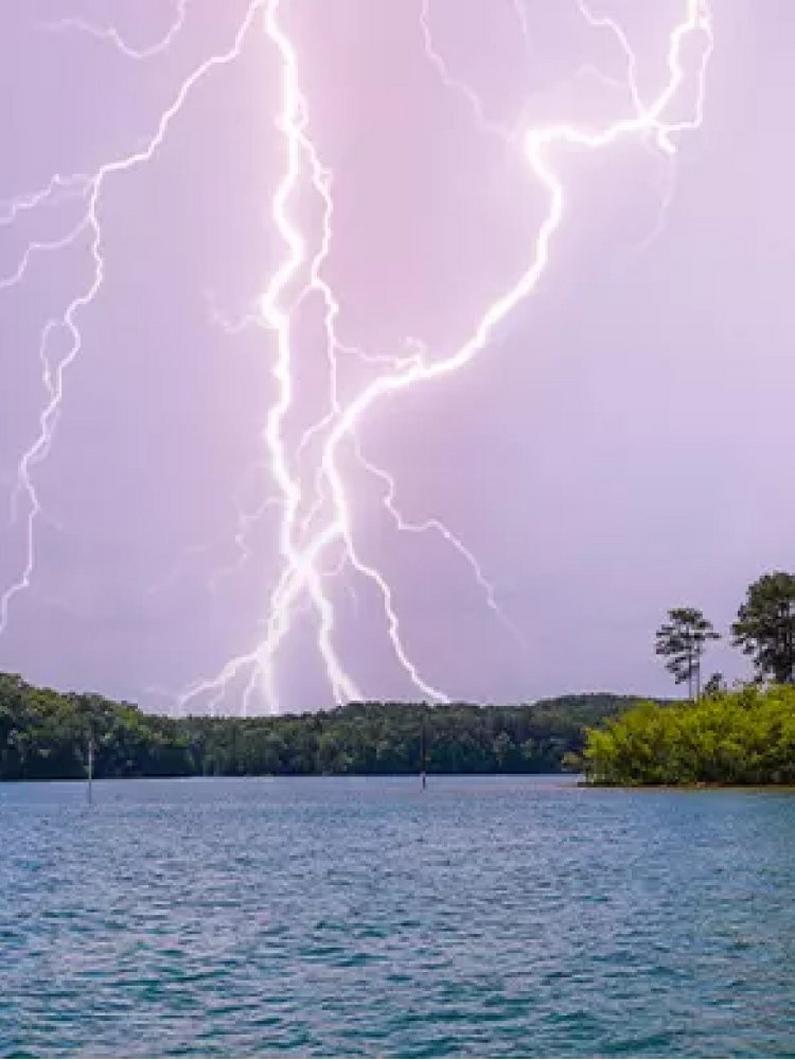 Lightening in the sky