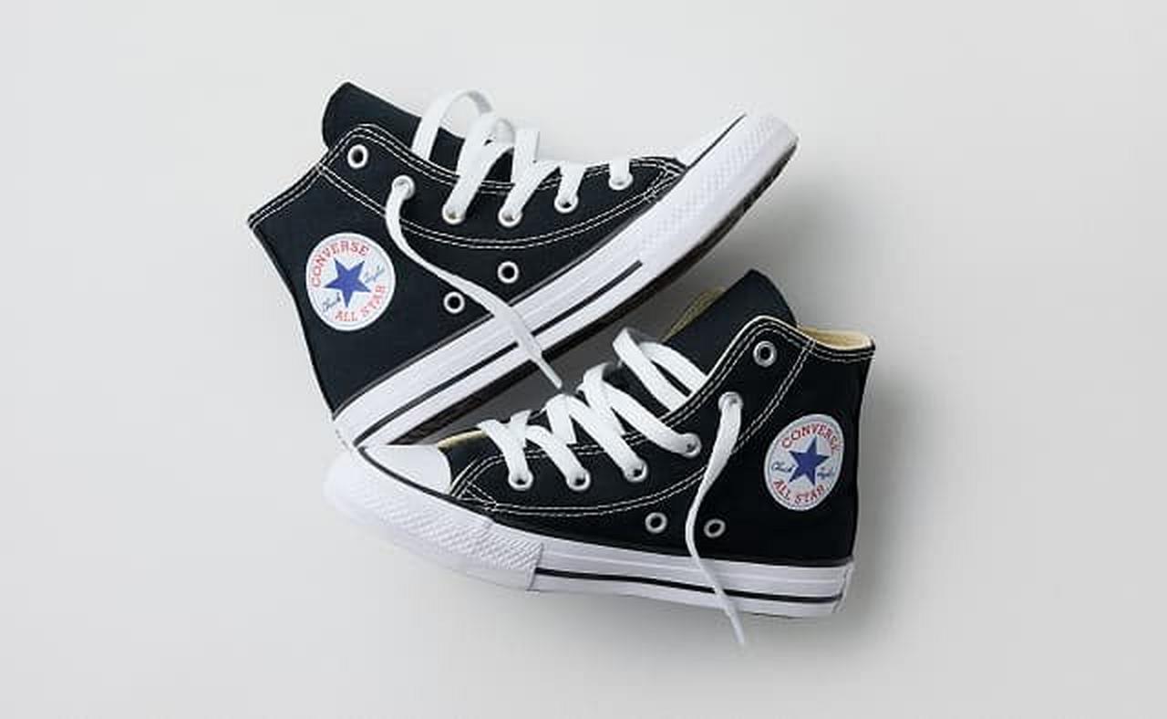D_Converse_10-15-26_GBL_Chuck-Refresh_Nav_Kids_Chuck-Taylor
