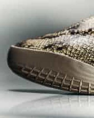 M_Converse_07-08-26_GBL_SHAI001P_SLITHER_CS_Nav