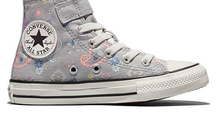 M_Converse_07-23-26_GBL_Kids-Paisley-Print_Nav_Print