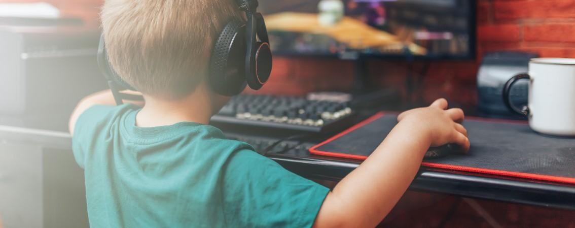 3 ways to make online gaming safe for your child | Currys