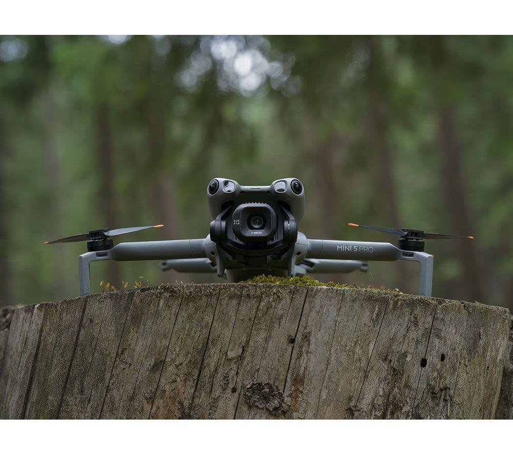 DJI Mini 5 Pro Fly More Combo Nuevo - Drone Con Cámara, Mando RC-N3 Y 3 Baterías, Color Gris.