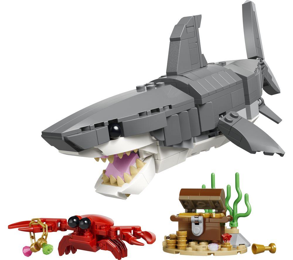 LEGO Creator 31381 3-in-1 Fierce Shark With A Treasure Chest Set