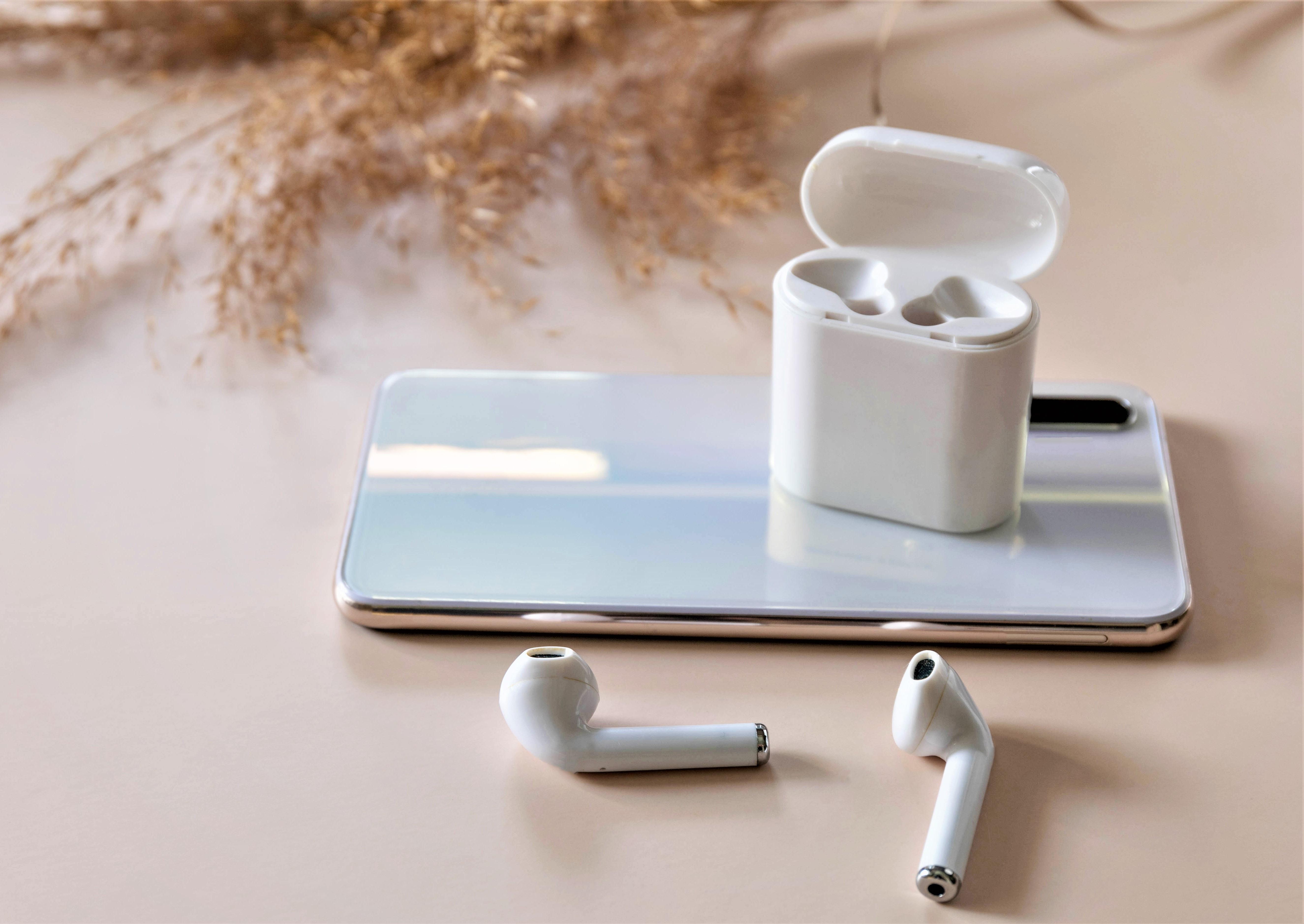 The best iPhone accessories for 2023 Currys