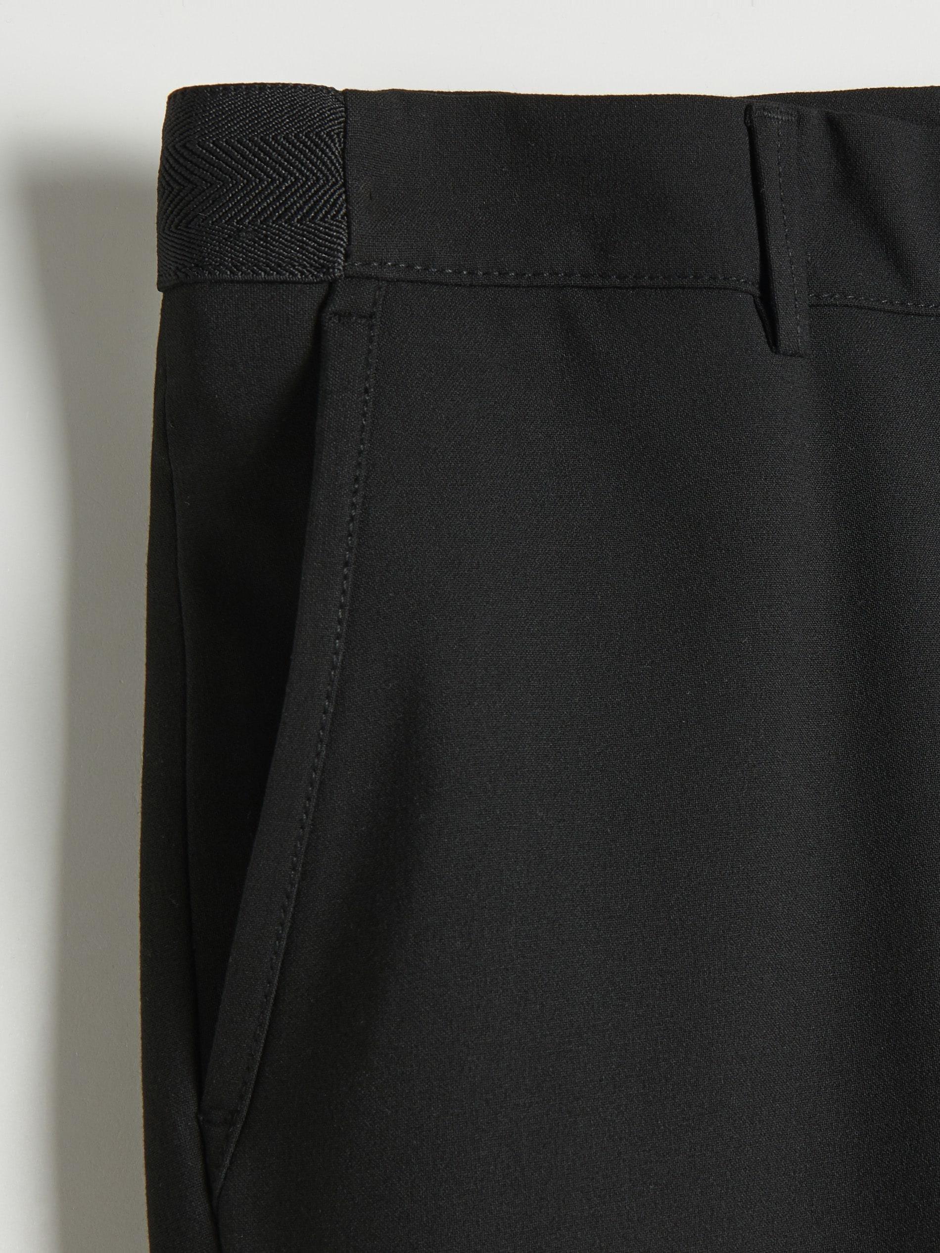 Reserved - Black Chino slim trousers