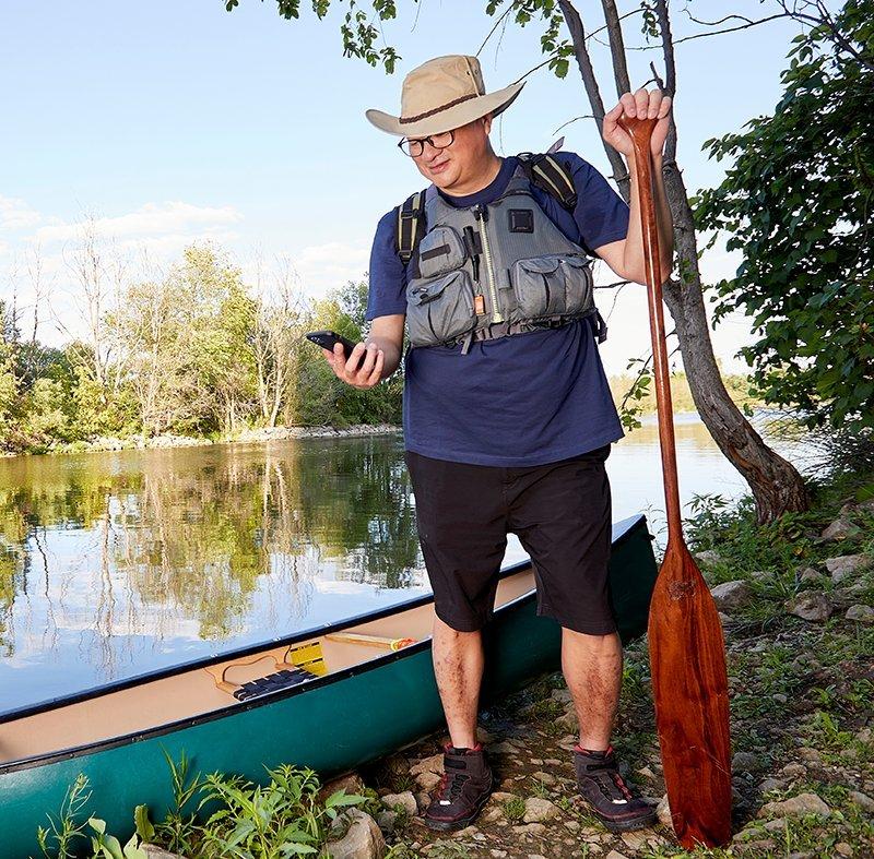 Dexcom CGM user checking his glucose levels