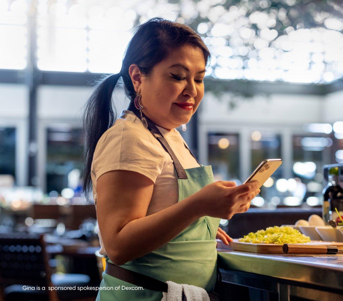 working in a restuarant with a Dexcom CGM on the arm