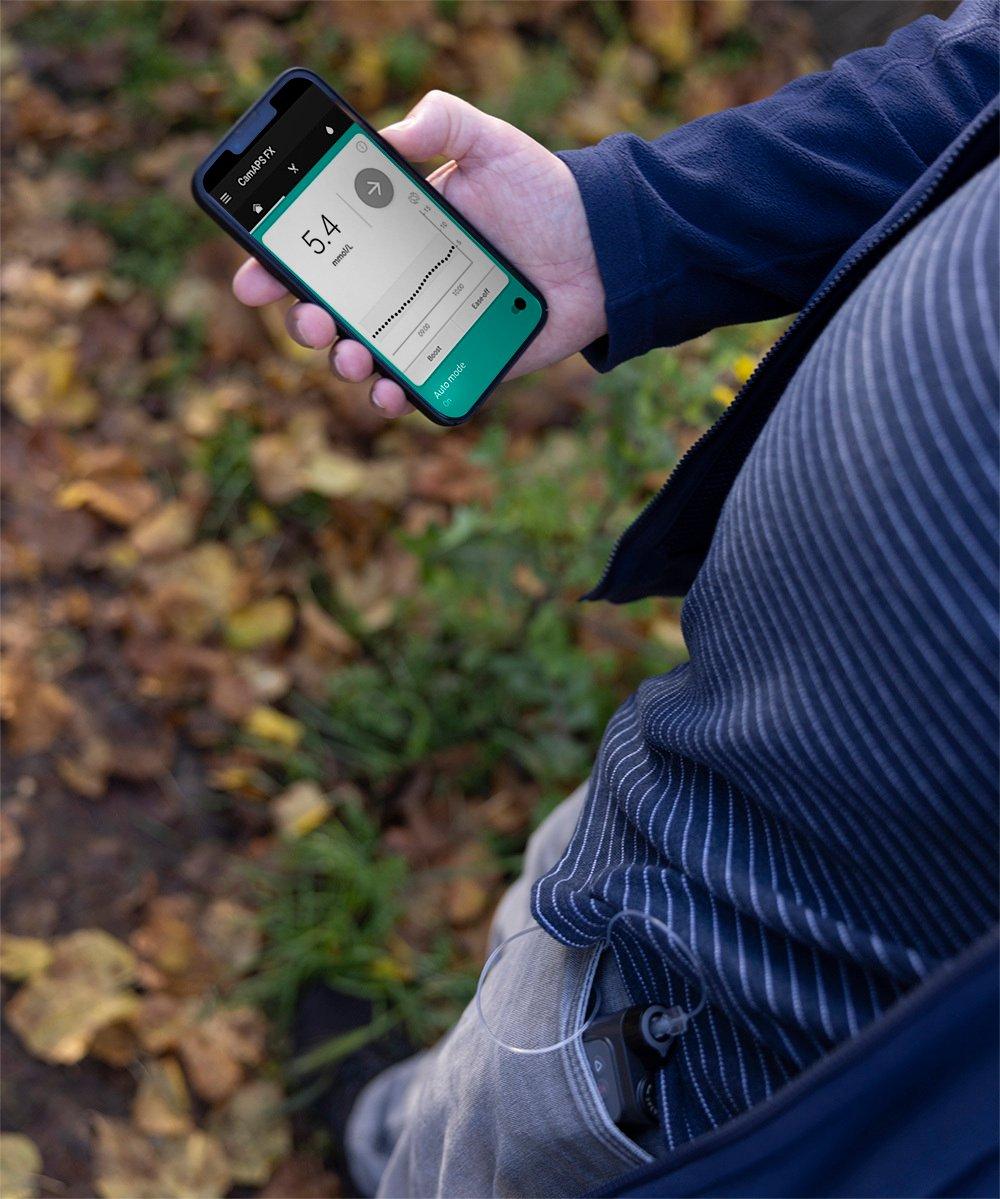 Dana CamAPS FX on a mobile devices                                                                                 