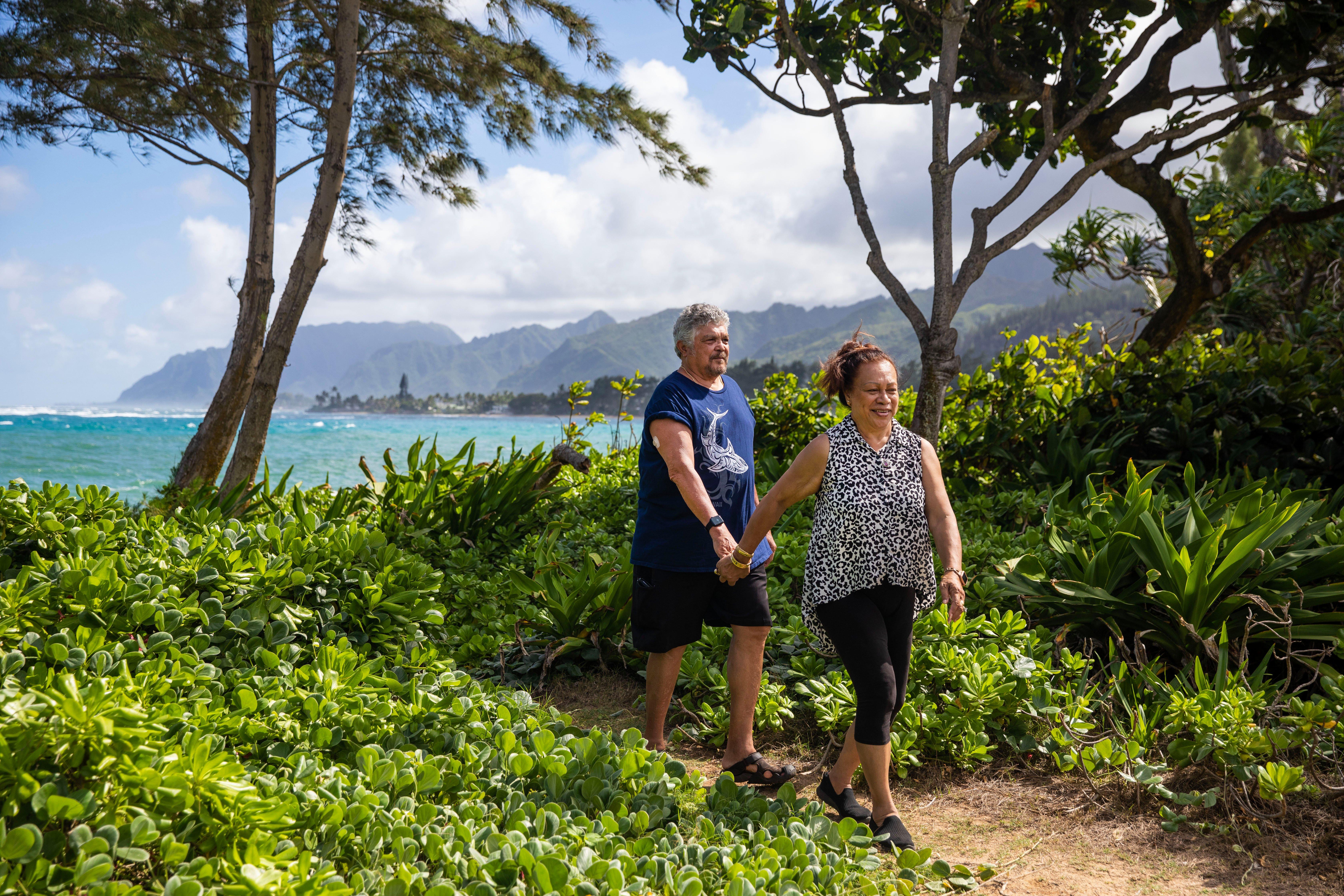 Boy and woman wearing Tandem