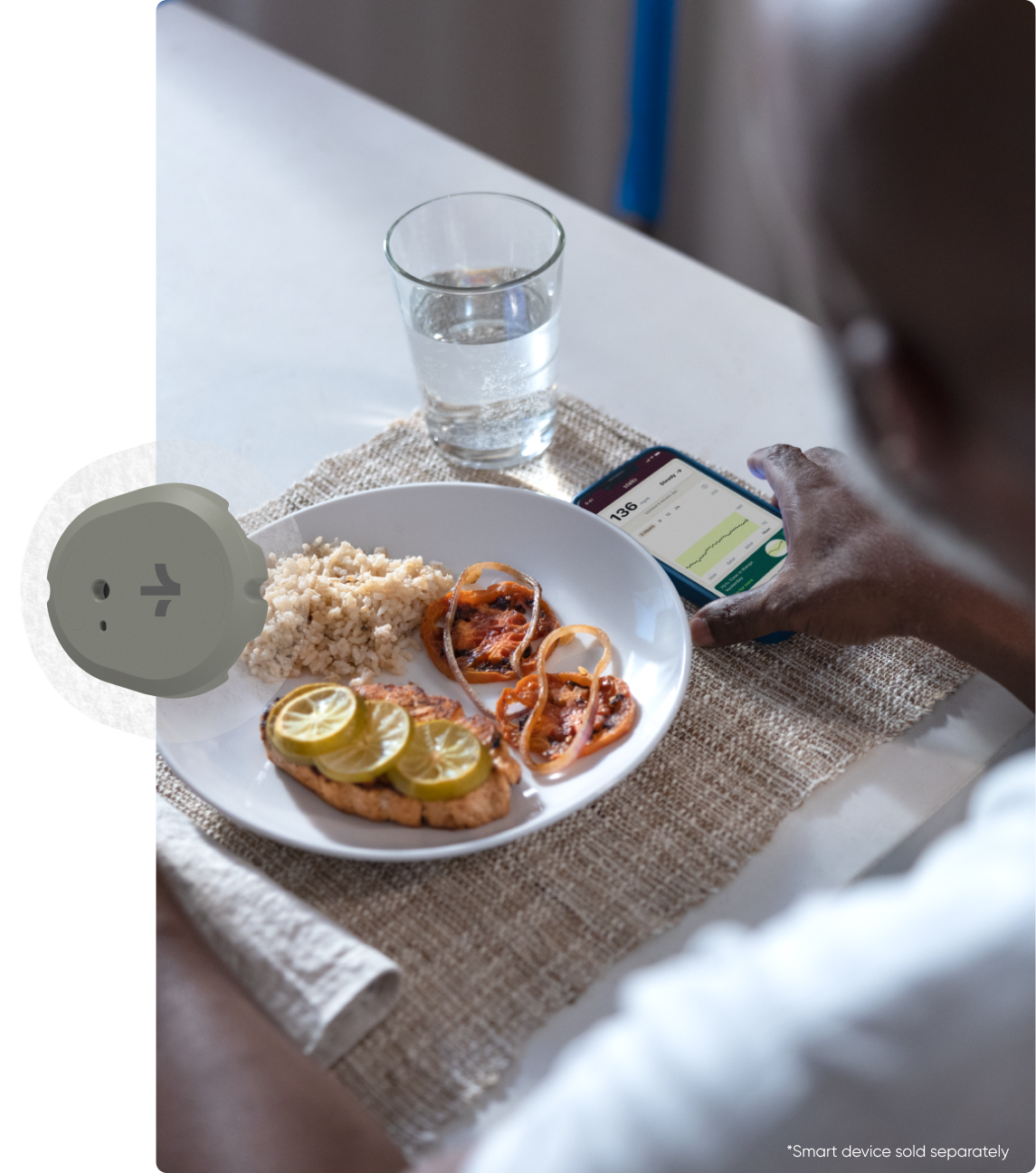 man eating healthy lunch