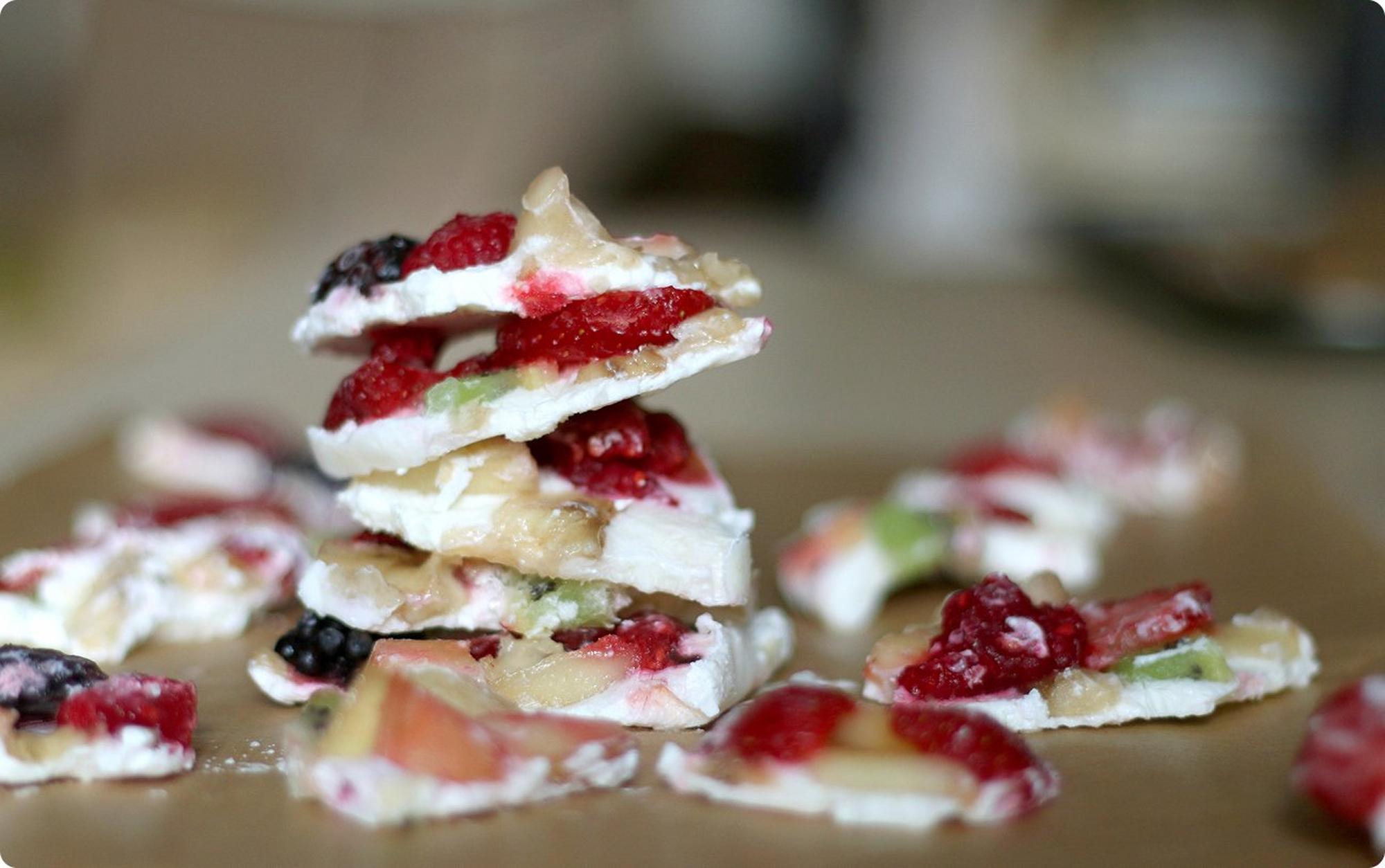 frozen yogurt bark