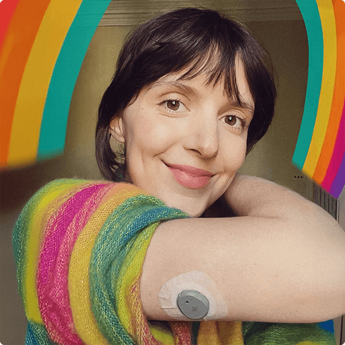 Jessie Inchauspé showing the stelo sensor on her arm