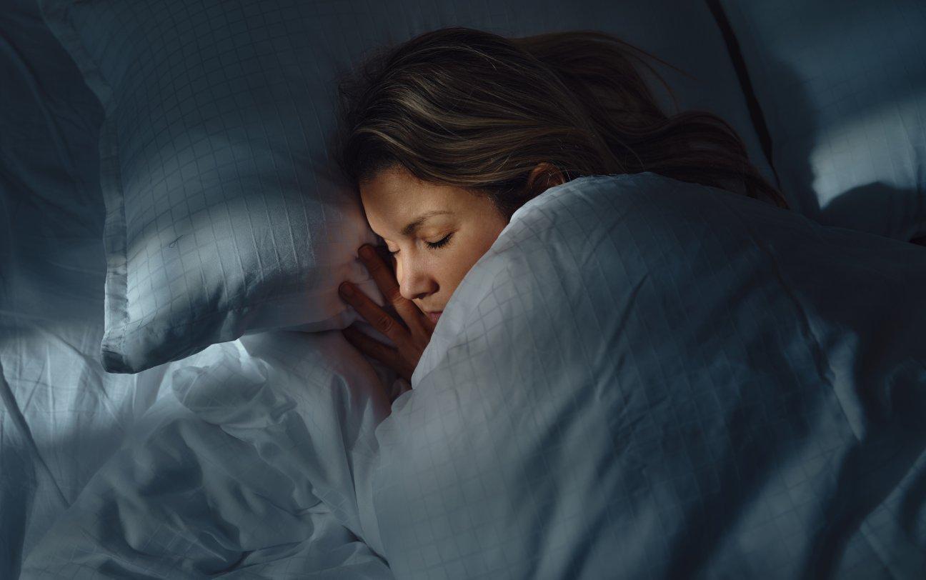 woman sleeping in bed