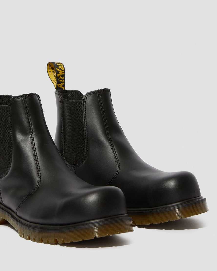 ICON 2228 PW PULL ON | Dr Martens