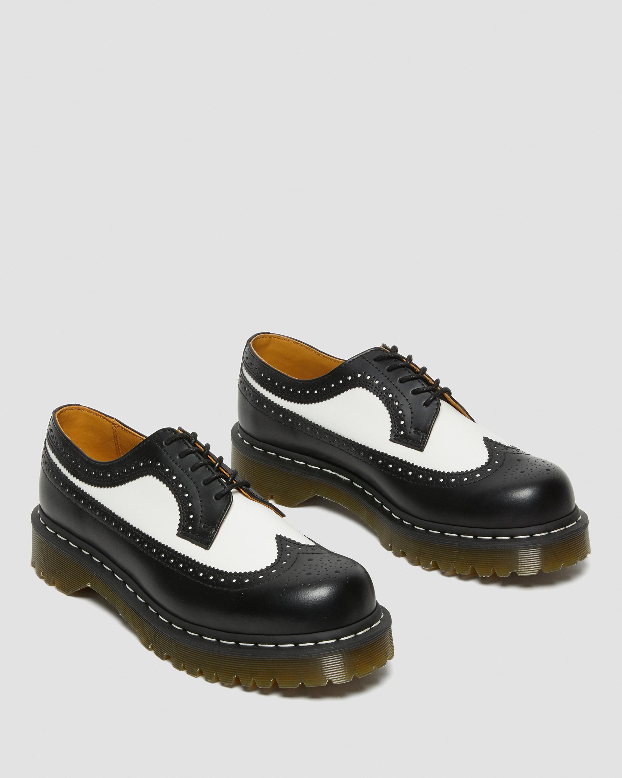 3989 Bex Smooth Leather Brogue Shoes, Black | Dr. Martens