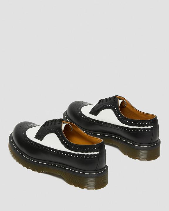 https://i1.adis.ws/i/drmartens/10458001.88.jpg?$large$3989 Bex Smooth Leather Brogue Shoes Dr. Martens