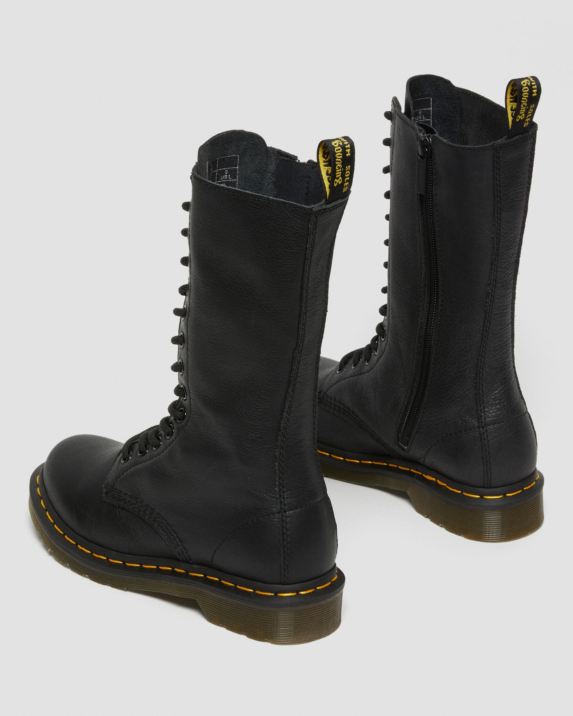1B99 Virginia Leather Mid Calf Boots | Dr. Martens