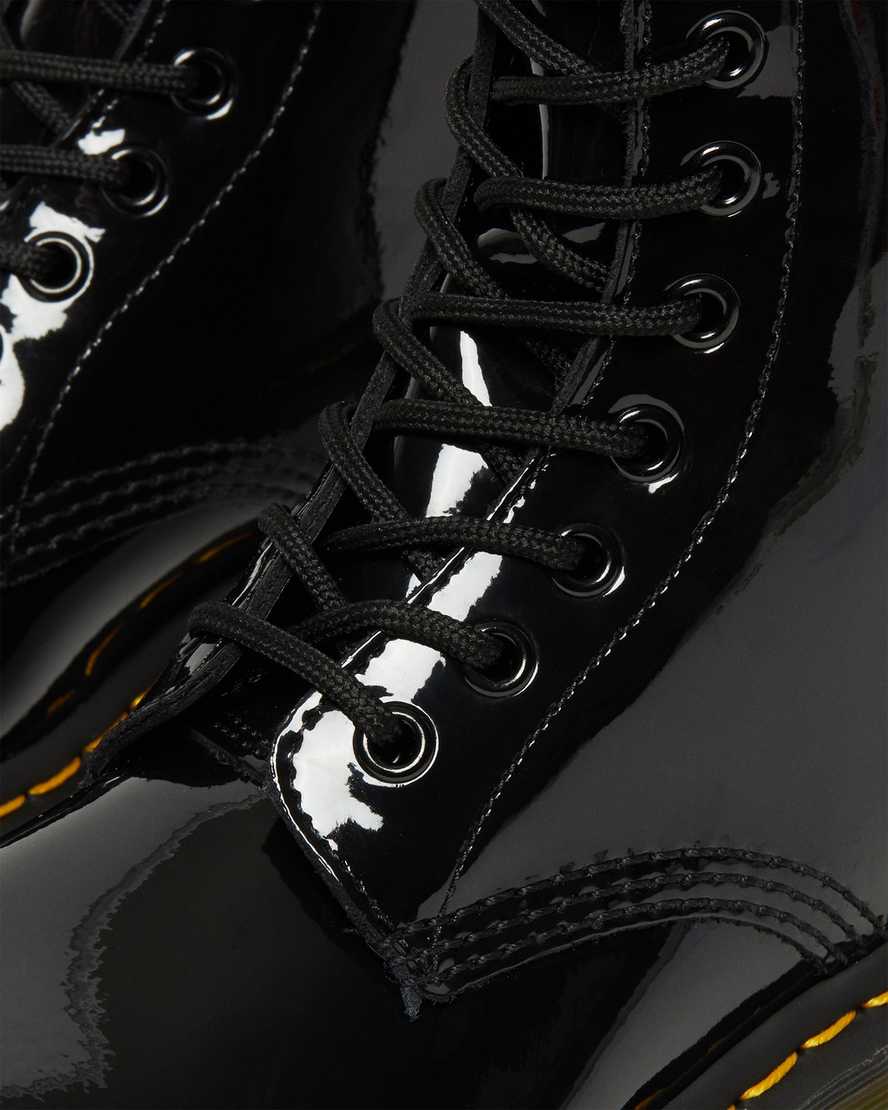 1460 Patent Leather Lace Up Boots BlackBoots 1460 en cuir verni à lacets Dr. Martens