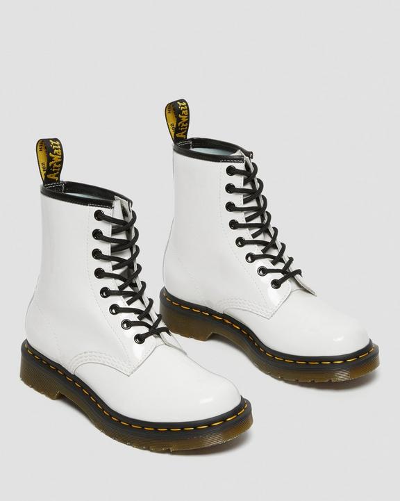 1460 PATENT1460 Patent Leather Lace Up Boots Dr. Martens