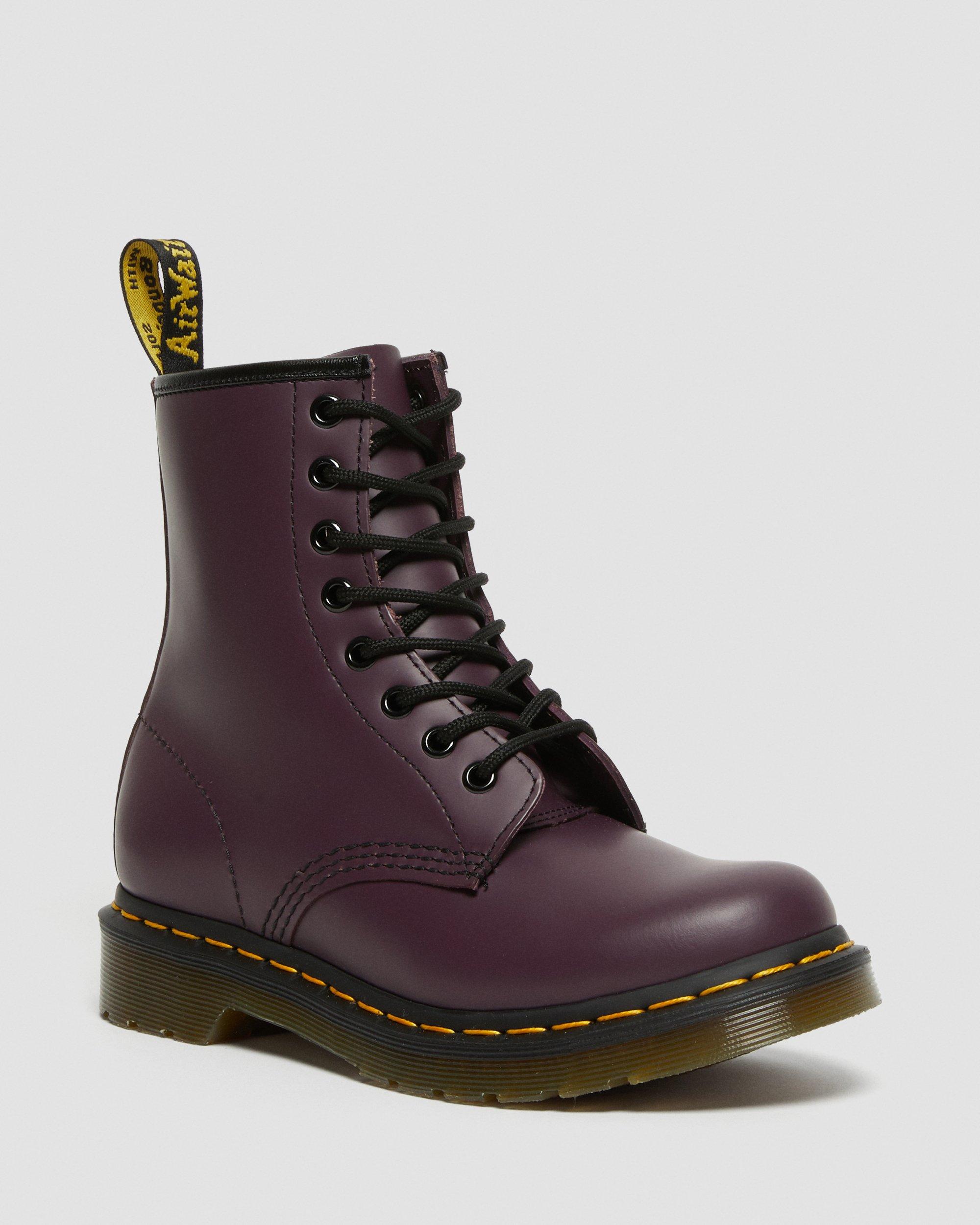1460 Women's Smooth Leather Lace Up Boots | Dr. Martens
