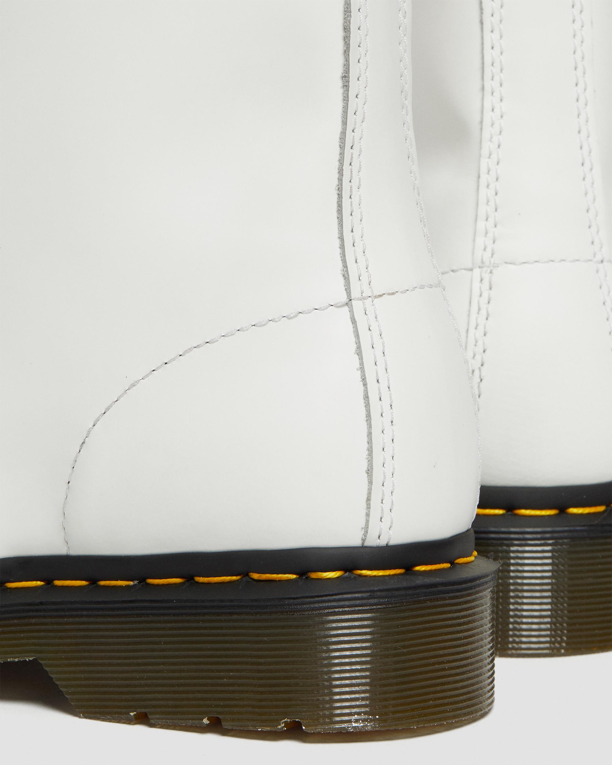 1460 Smooth Leather Lace Up Boots in WHITE | Dr. Martens™