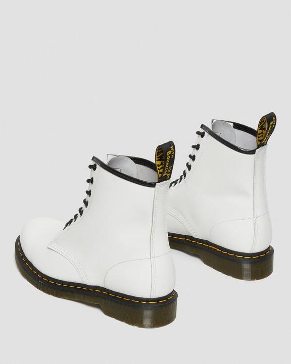 1460-snørestøvler i Smooth læder i hvid1460-snørestøvler i Smooth læder Dr. Martens