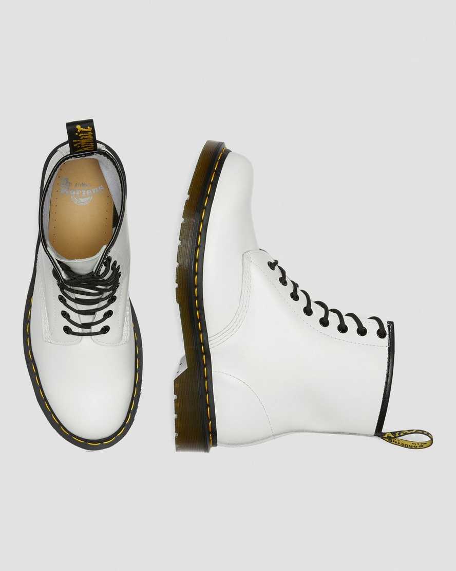 1460 WHITE1460 Smooth Leather Lace Up Boots Dr. Martens