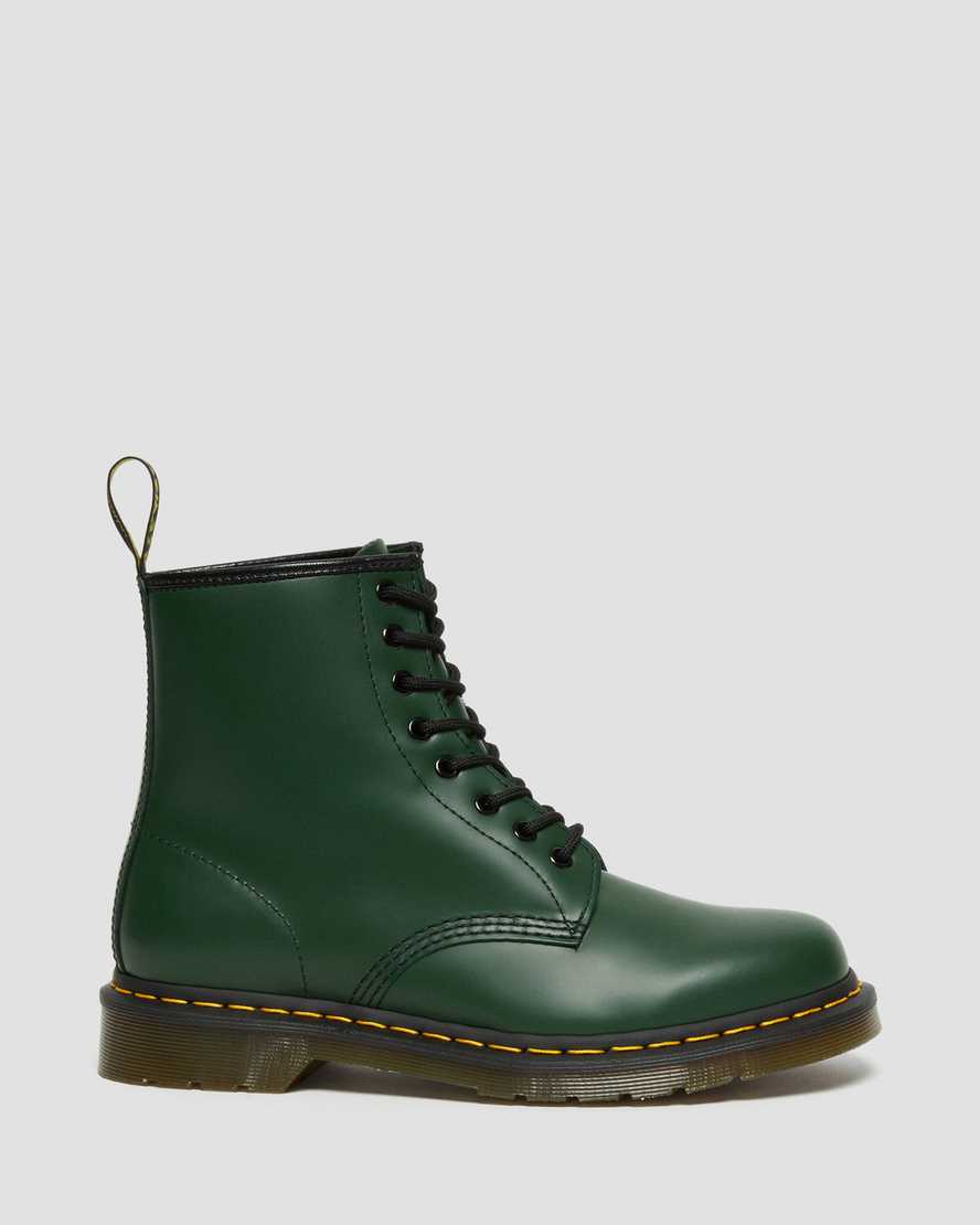 1460 Green Smooth Leather Lace Up Boots1460 snørestøvler i Smooth læder Dr. Martens