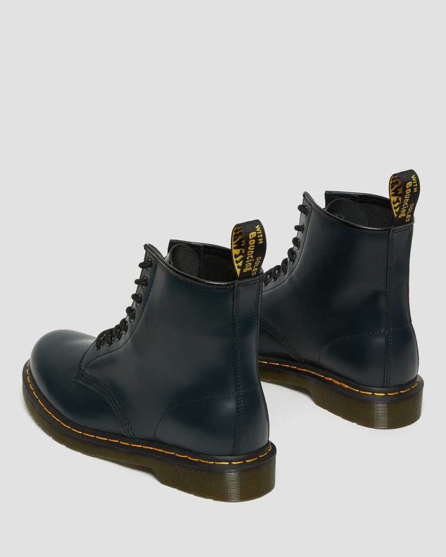 https://i1.adis.ws/i/drmartens/11822411.87.jpg?$large$1460 Smooth Leather Lace Up Boots Dr. Martens