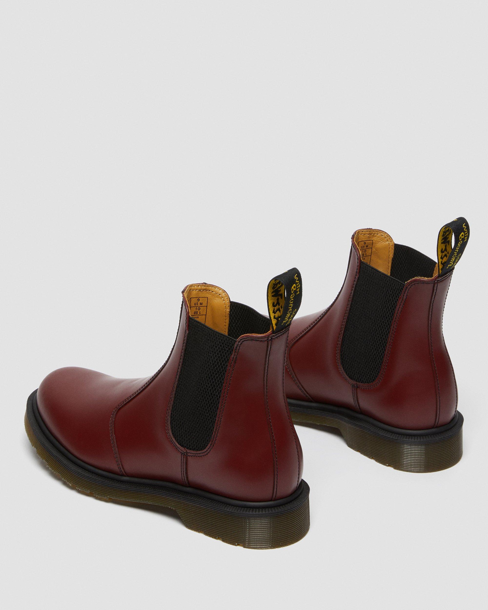 2976 Smooth Chelsea Boots in Cherry Red | Dr. Martens™