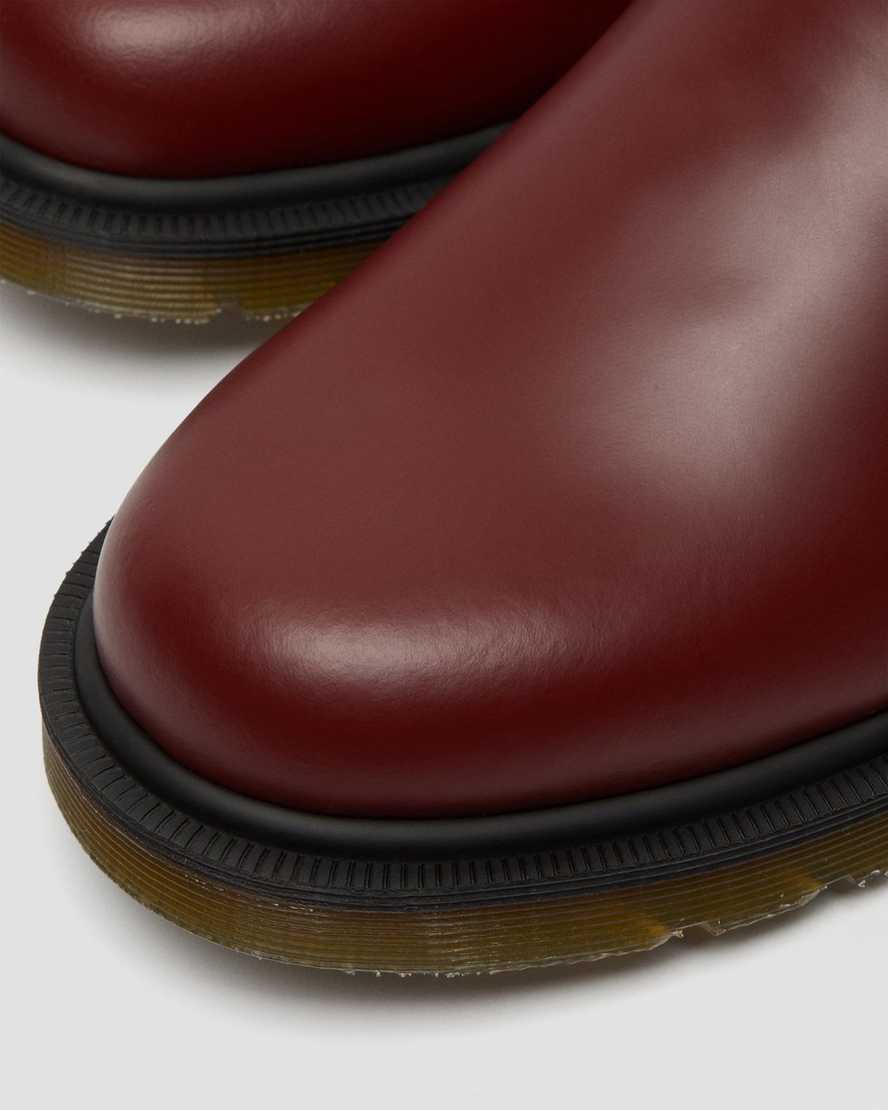 https://i1.adis.ws/i/drmartens/11853600.88.jpg?$large$2976 Smooth Leather Chelsea Boots Dr. Martens