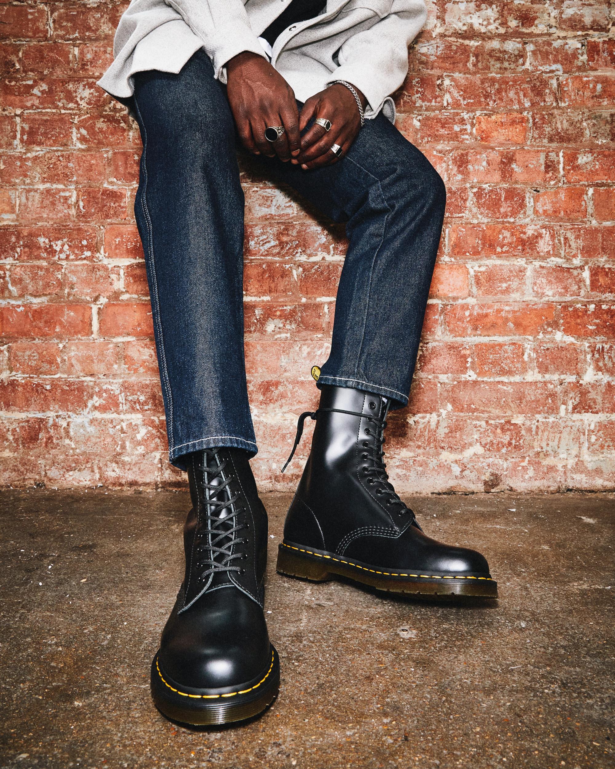 Calf high store dr martens