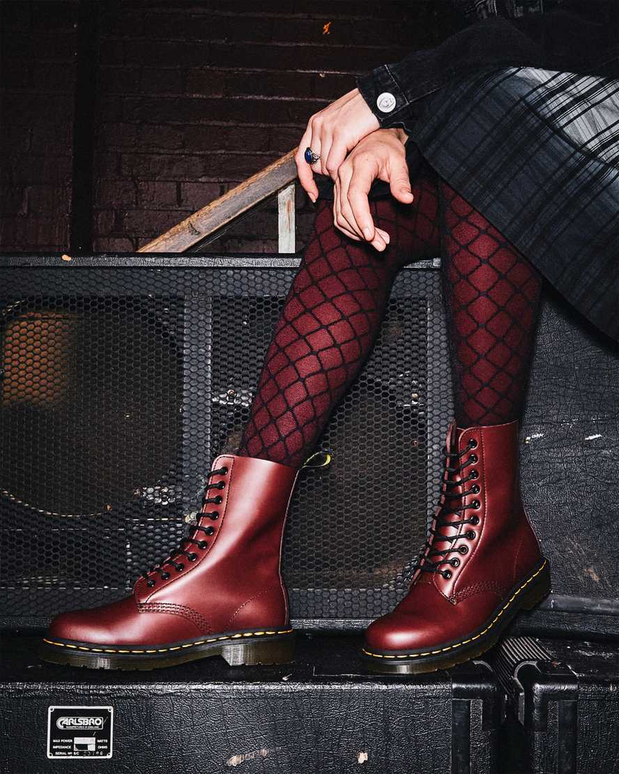 https://i1.adis.ws/i/drmartens/11857600.89.jpg?$large$1490 Smooth Leather Mid Calf Boots Dr. Martens